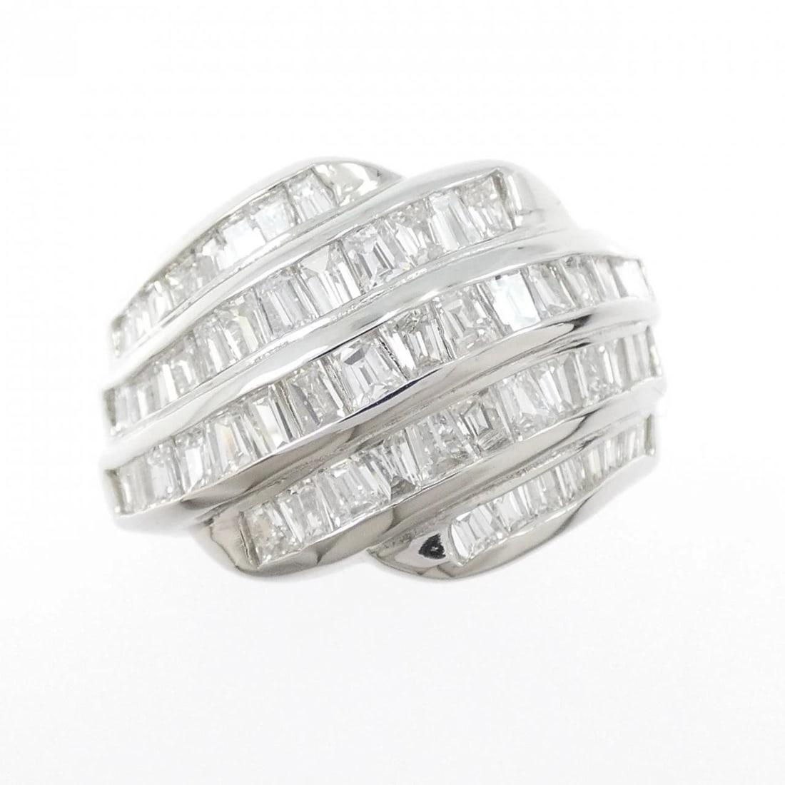 PT900 DIAMOND RING - 2