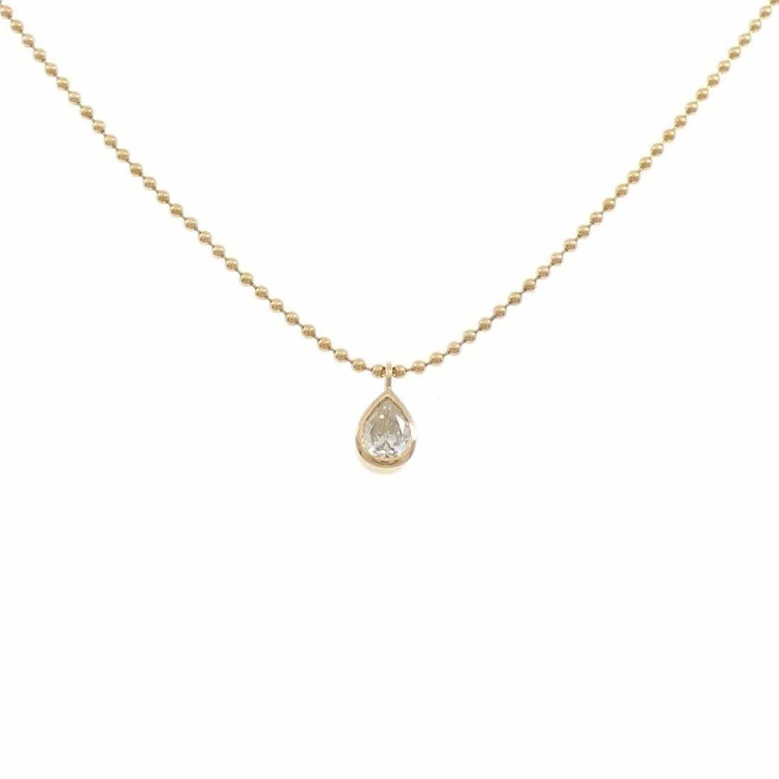 K18YG DIAMOND NECKLACE: K18YG Diamond Necklace Brand: Unbranded Type: Diamond Necklace Material: K18YG, Main Stone/Creation Natural Color: Yellow gold Size: 42cm Actual Size Pendant dimensions (approx.): 11.3cm (height) x