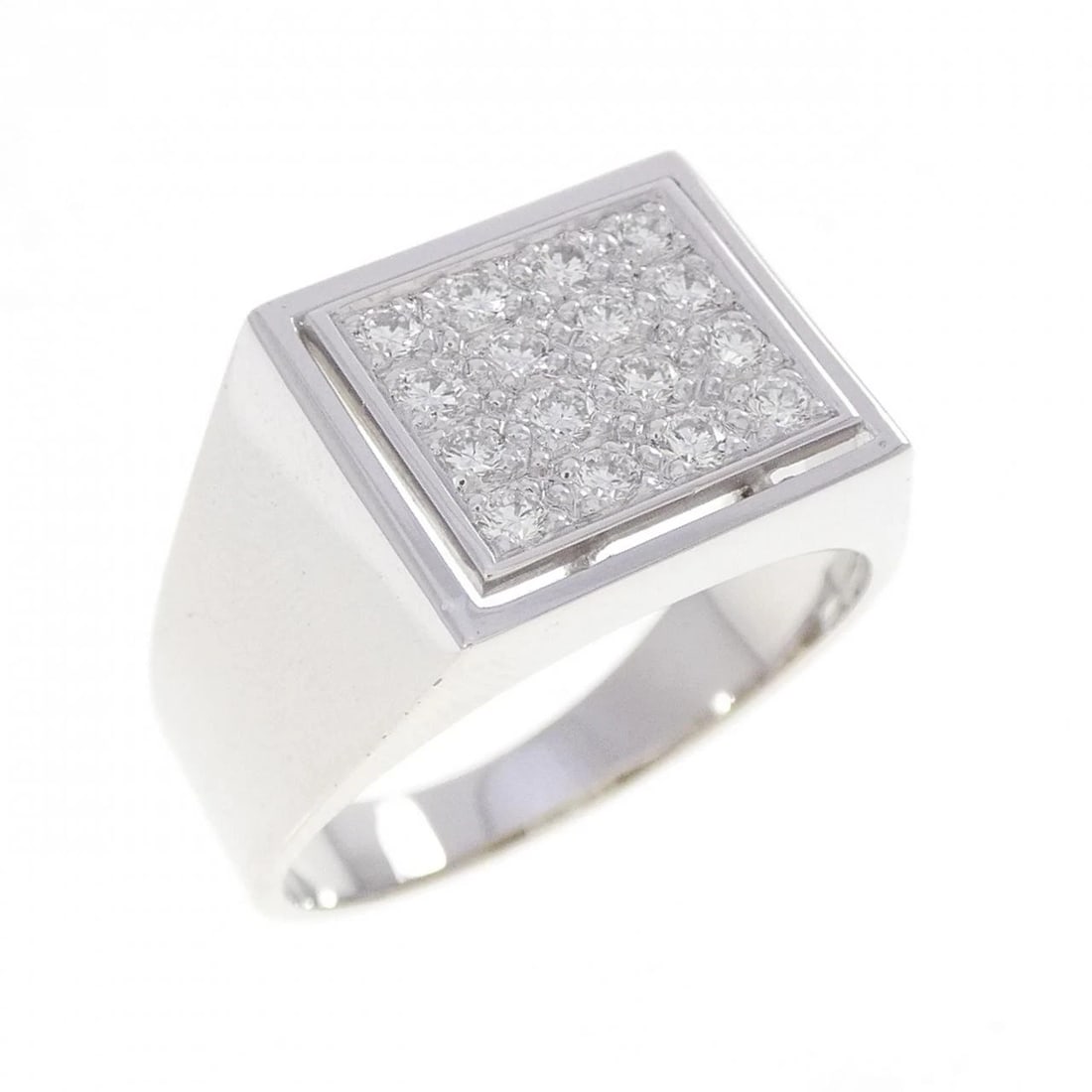 750WG DIAMOND RING: 750WG diamond ring Brand: Unbranded Type: Diamond Ring Material: 750WG, Main Stone/Creation Natural Color: White Gold Size: US7 1/4 Accessories: None Accessories Notice: When purchasing pre-owned