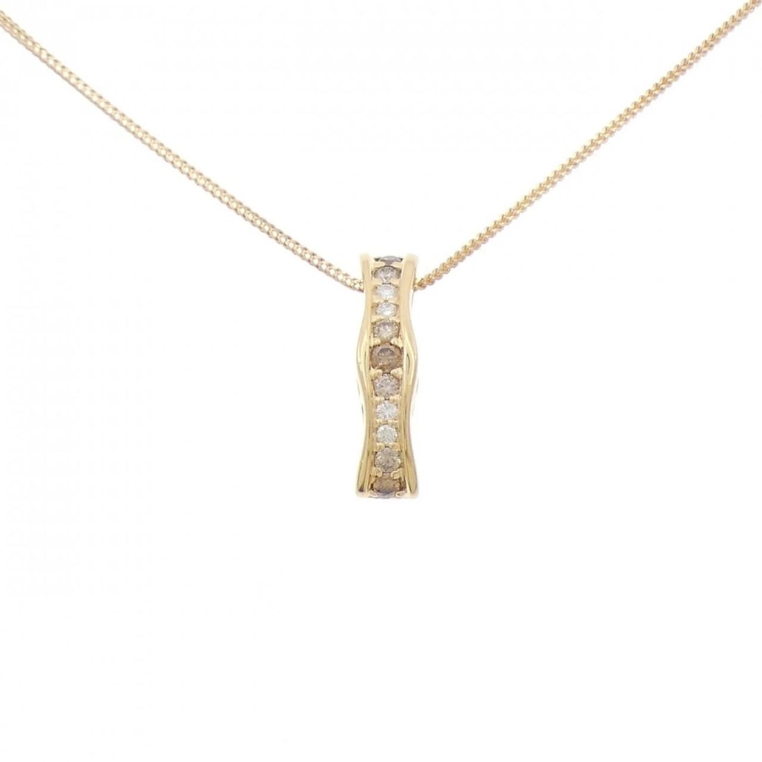 K18YG DIAMOND NECKLACE: K18YG Diamond Necklace Brand: Unbranded Type: Diamond Necklace Material: K18YG, Main Stone/Creation NATURAL Color: YG Size: 45CM Actual Size Pendant length approx. x width approx.: 20.7mmx5.0mm Chain