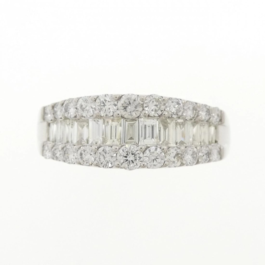 PT900 DIAMOND RING - 2