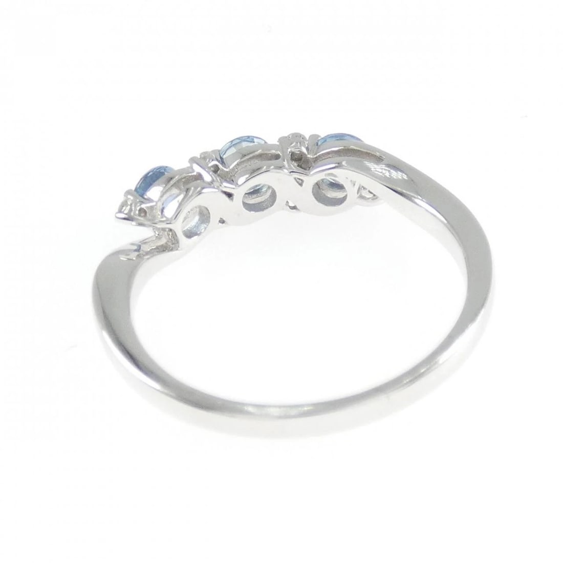 K18WG AQUAMARINE RING - 3