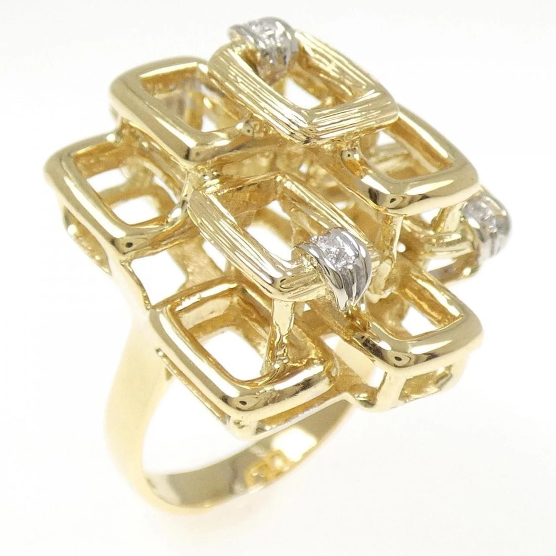 18KYG DIAMOND RING: 18KYG diamond ring Brand: Unbranded Type: Diamond Ring Material: K18YG, Main Stone/Creation NATURAL Color: YELLOW GOLD Size: US6 1/4 Accessories: None Accessories Notice: When purchasing pre-owned