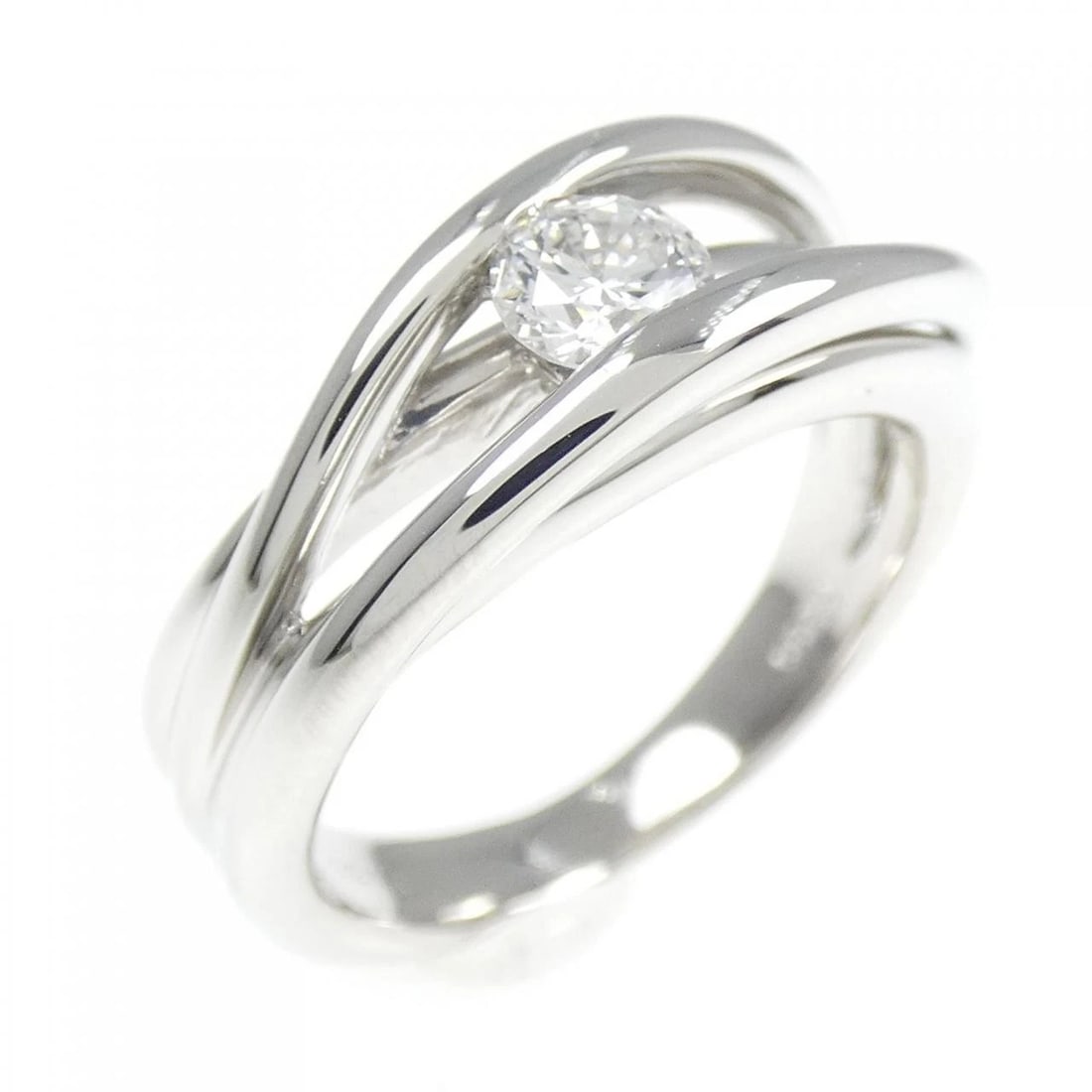 PT900 DIAMOND RING: PT900 Diamond Ring Brand: Unbranded Type: Diamond Ring Material: PT900, Main Stone/Creation NATURAL Color: Silver Size: US6 1/4 Accessories: None Accessories Notice: When purchasing pre-ow