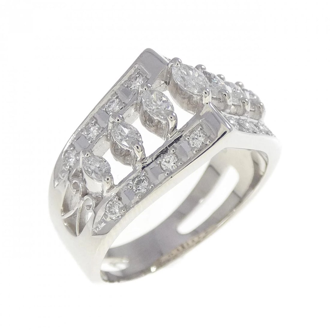 PT900 DIAMOND RING: PT900 Diamond Ring Brand: Unbranded Type: Diamond Ring Material: PT900, Main Stone/Creation NATURAL Color: Silver Size: US7 Accessories: None Accessories Notice: When purchasing pre-owned