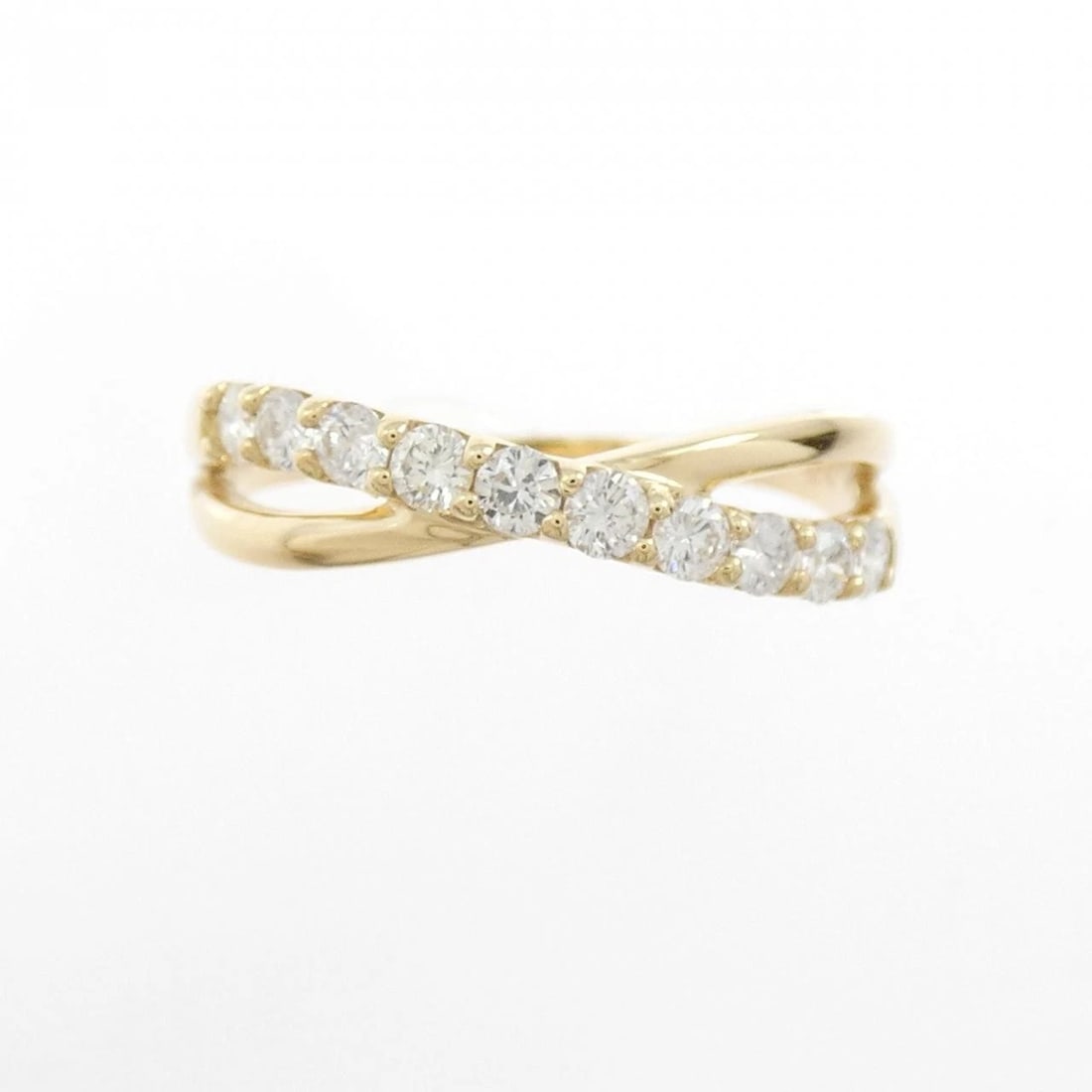 K18YG DIAMOND RING: K18YG Diamond Ring Brand: Unbranded Type: Diamond Ring Material: K18YG, Main Stone/Creation NATURAL Color: YELLOW GOLD Size: US5 3/4 Accessories: None Accessories Notice: When purchasing pre-owned