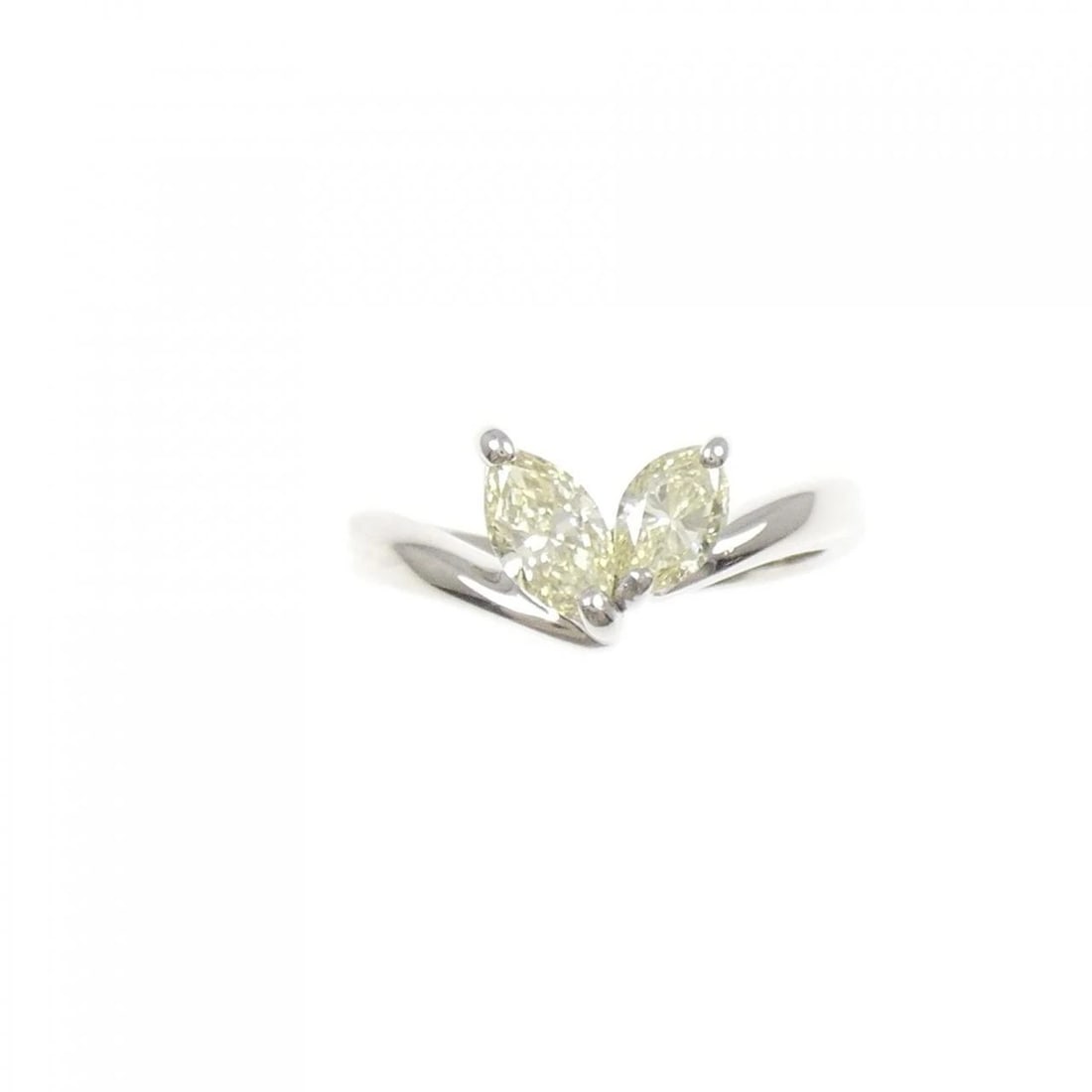 PT900 DIAMOND RING - 2