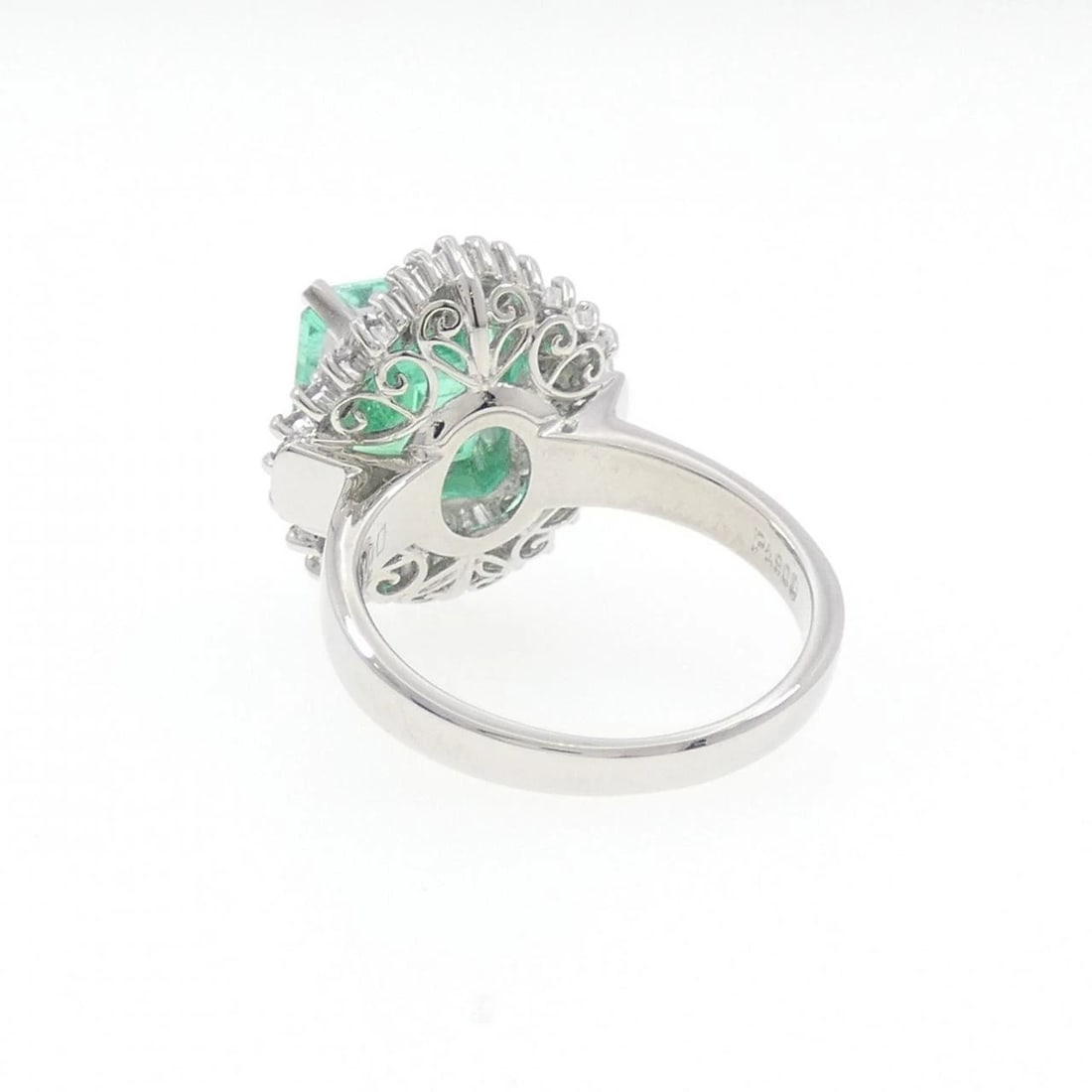PT900 EMERALD RING - 3