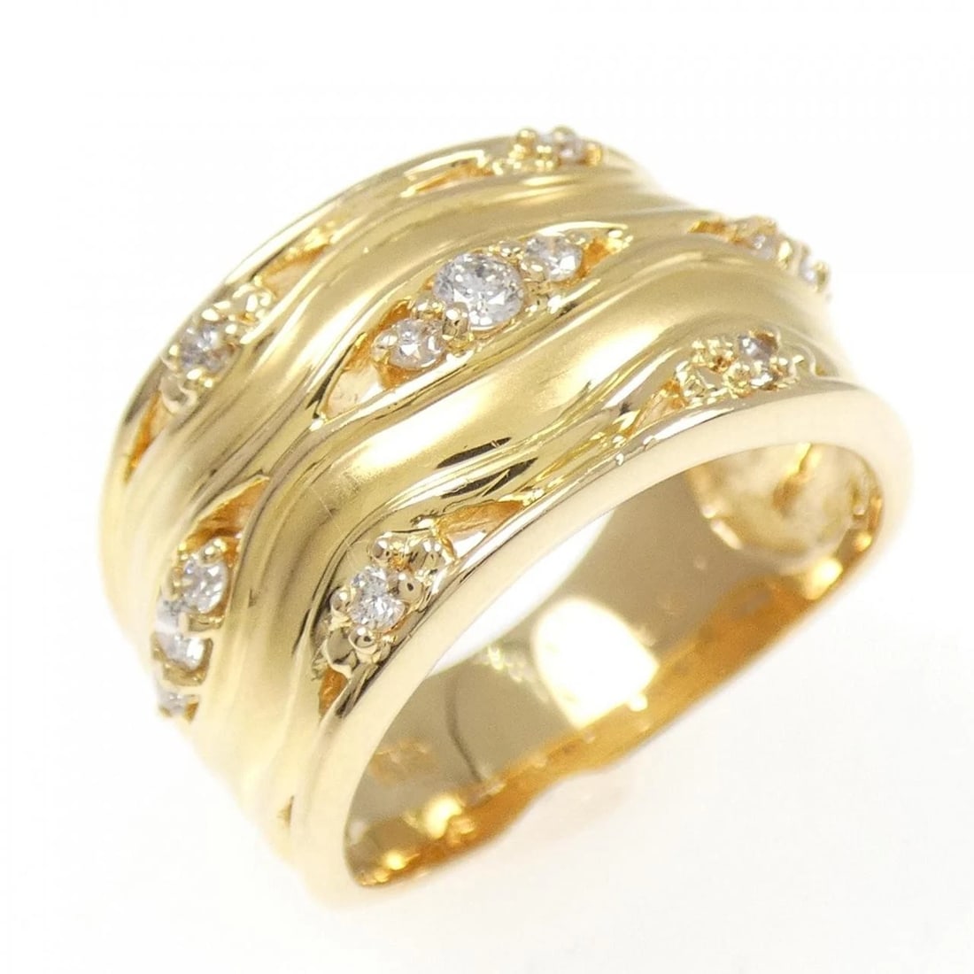 K18YG DIAMOND RING: K18YG Diamond Ring Brand: Unbranded Type: Diamond Ring Material: K18YG, Main Stone/Creation NATURAL Color: YELLOW GOLD Size: US5 3/4 Accessories: None Accessories Notice: When purchasing pre-owned