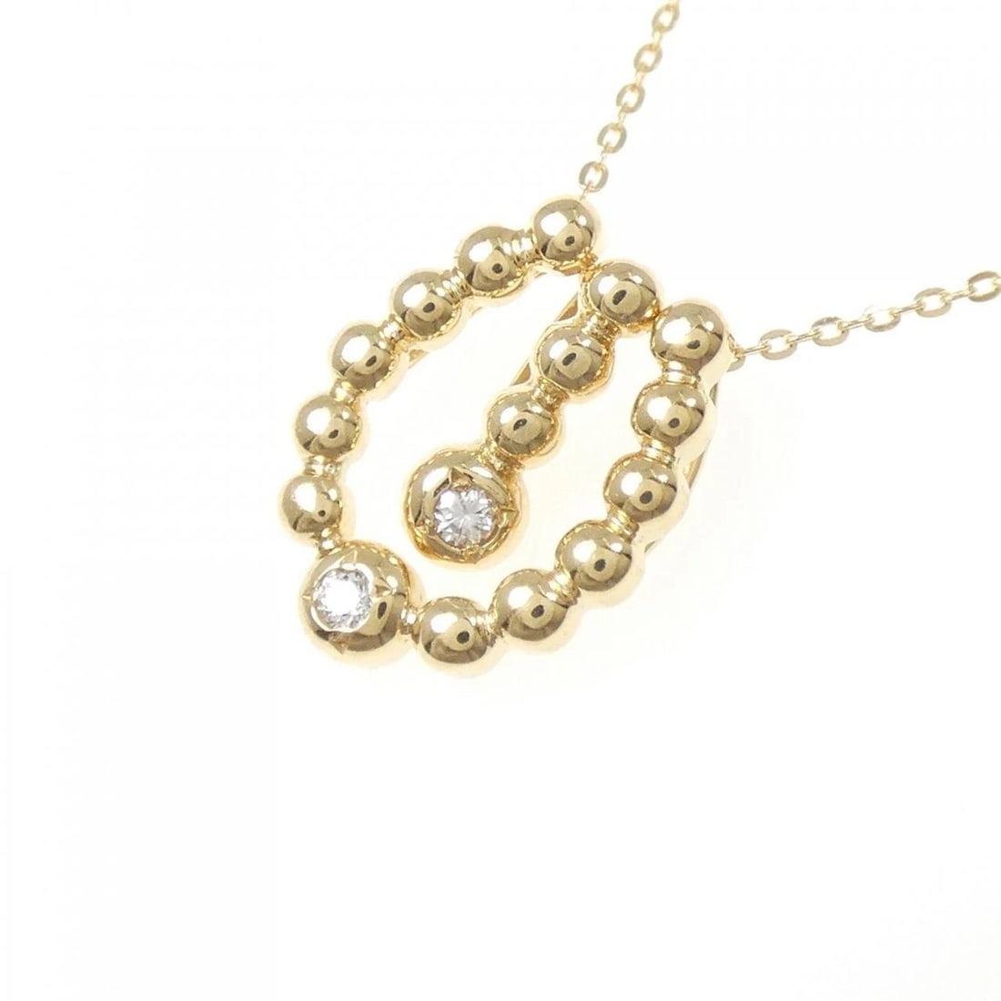 18K YELLOW GOLD DIAMOND NECKLACE: 18K Yellow Gold Diamond Necklace Brand: Unbranded Type: Diamond Necklace Material: 18K Yellow Gold, Main Stone/Creation NATURAL Color: YELLOW GOLD Size: 45CM Actual Size Pendant length approx. x