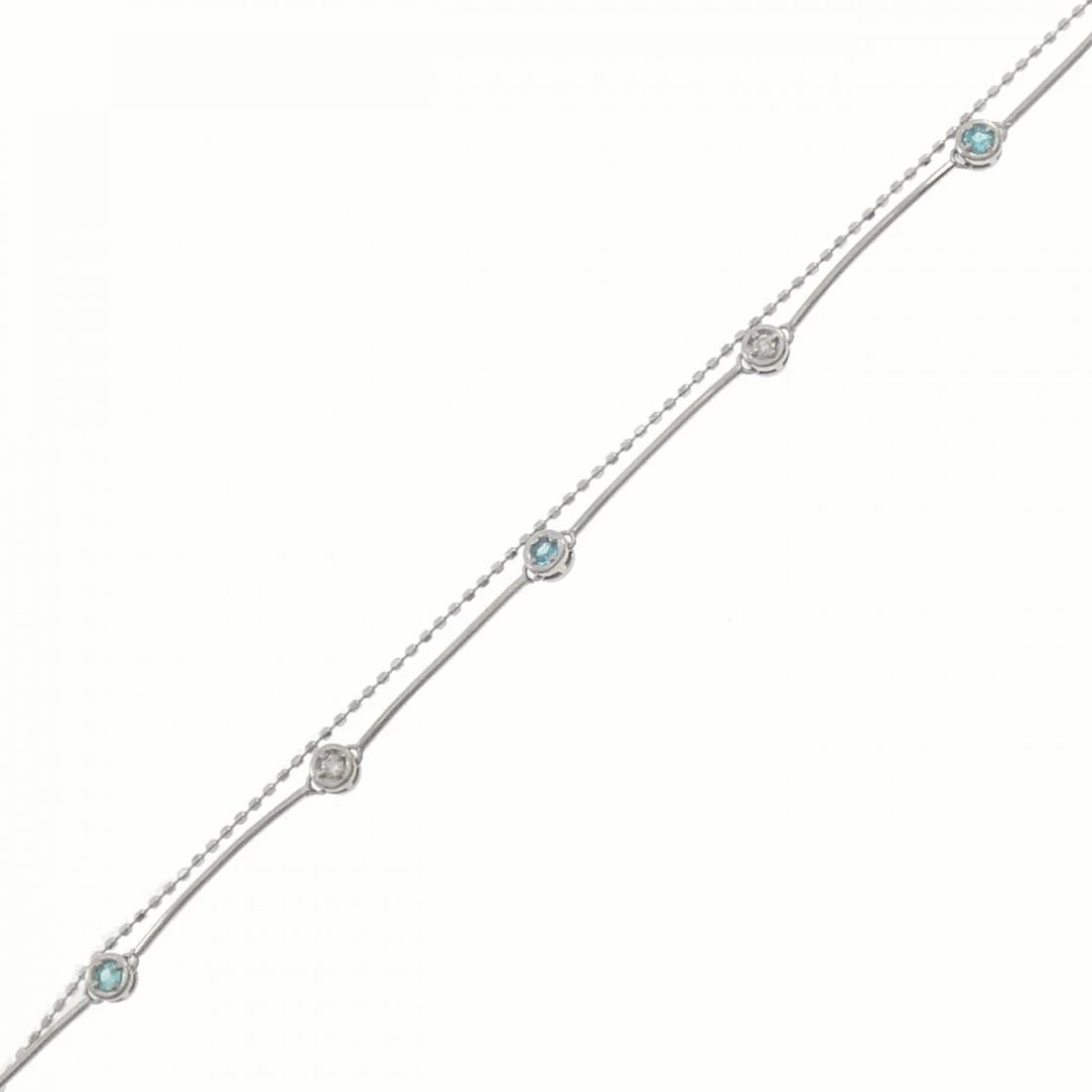 K18WG TOURMALINE BRACELET: K18WG Tourmaline Bracelet Brand: Unbranded Type: Tourmaline Bracelet Material: K18WG, Main Stone/Creation TOURMALINE Secondary Stone Diamond Color: White Gold Size: 17-20cm Actual Size Max width