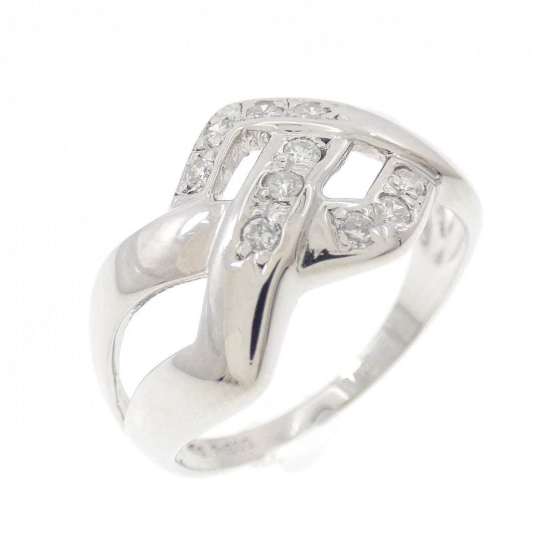 PT850 DIAMOND RING: PT850 Diamond Ring Brand: Unbranded Type: Diamond Ring Material: PT850, Main Stone/Creation NATURAL Color: Silver Size: US6 1/4 Accessories: None Accessories Notice: When purchasing pre-owned goods,