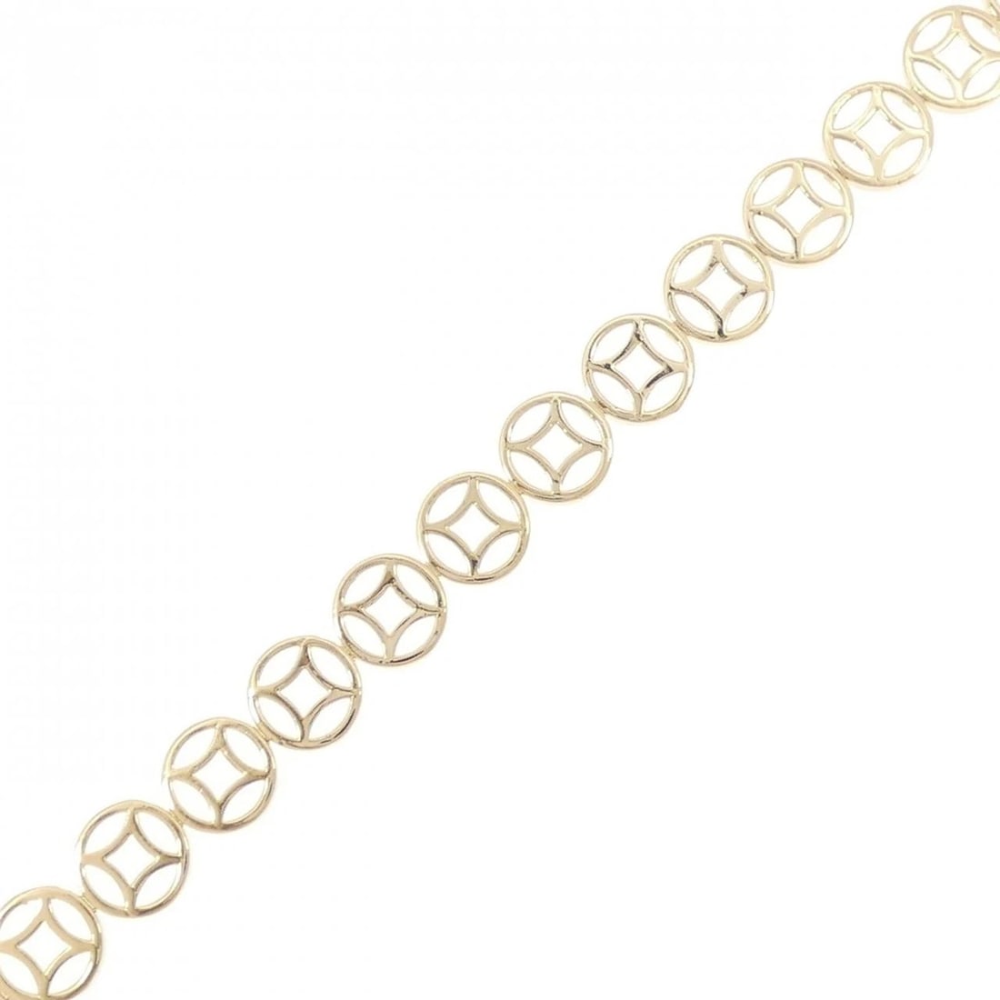 K18YG DIAMOND BRACELET: K18YG Diamond Bracelet Brand: Unbranded Type: Diamond Bracelet Material: K18YG, Main Stone/Creation NATURAL Color: YELLOW GOLD Size: 16.5CM Actual Size Max width approx.: 7.8mm Accessories: None <