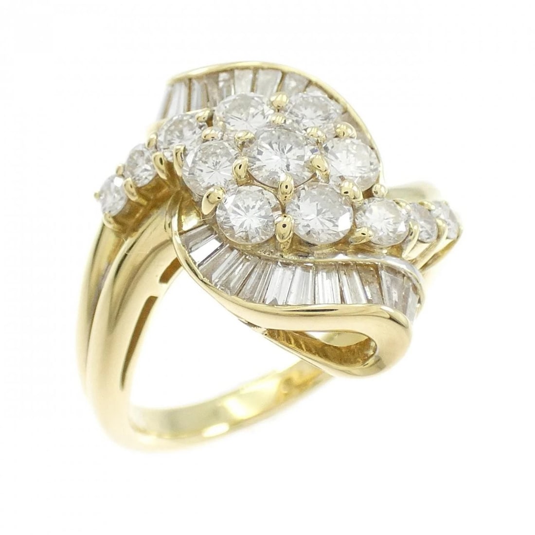 K18YG DIAMOND RING: K18YG Diamond Ring Brand: Unbranded Type: Diamond Ring Material: K18YG, Main Stone/Creation NATURAL Color: YELLOW GOLD Size: US5 3/4 Accessories: None Accessories Notice: When purchasing pre-owned
