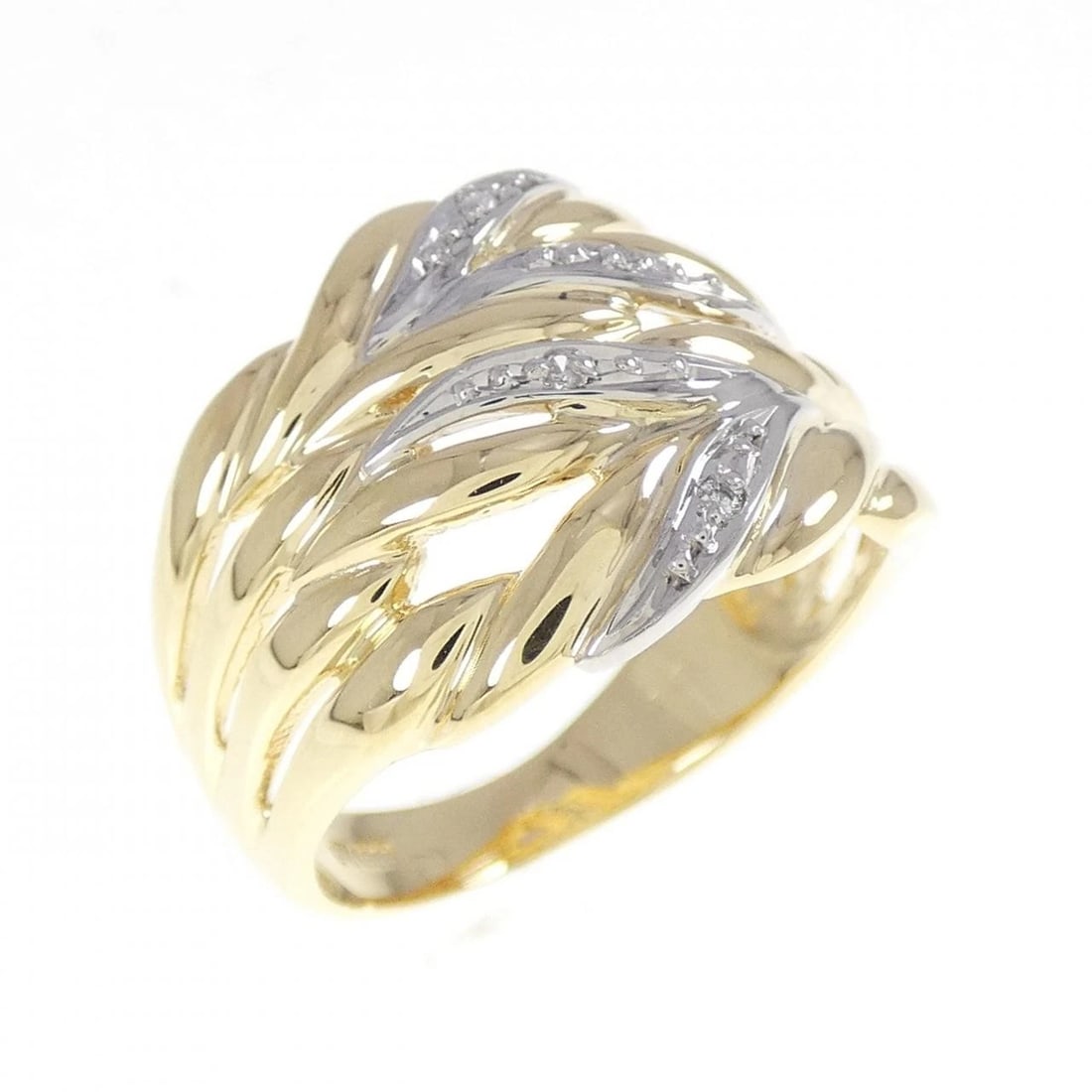 K18YG/PT900 DIAMOND RING: K18YG/PT900 Diamond Ring Brand: Unbranded Type: Diamond Ring Material: K18YG/PT900, Main Stone/Creation NATURAL Color: YG,Silver Size: US6 1/4 Accessories: None Accessories Notice: When purchasing
