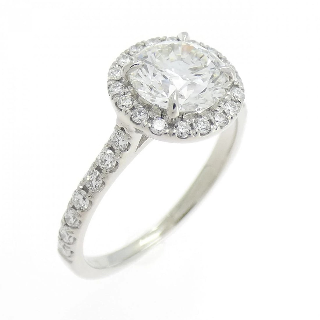 PT900 DIAMOND RING: PT900 Diamond Ring Brand: Unbranded Type: Ring Material: PT900, Main Stone/Creation Natural Color: Silver Size: US5.5 Accessories: None Accessories Notice: When purchasing pre-owned goods,