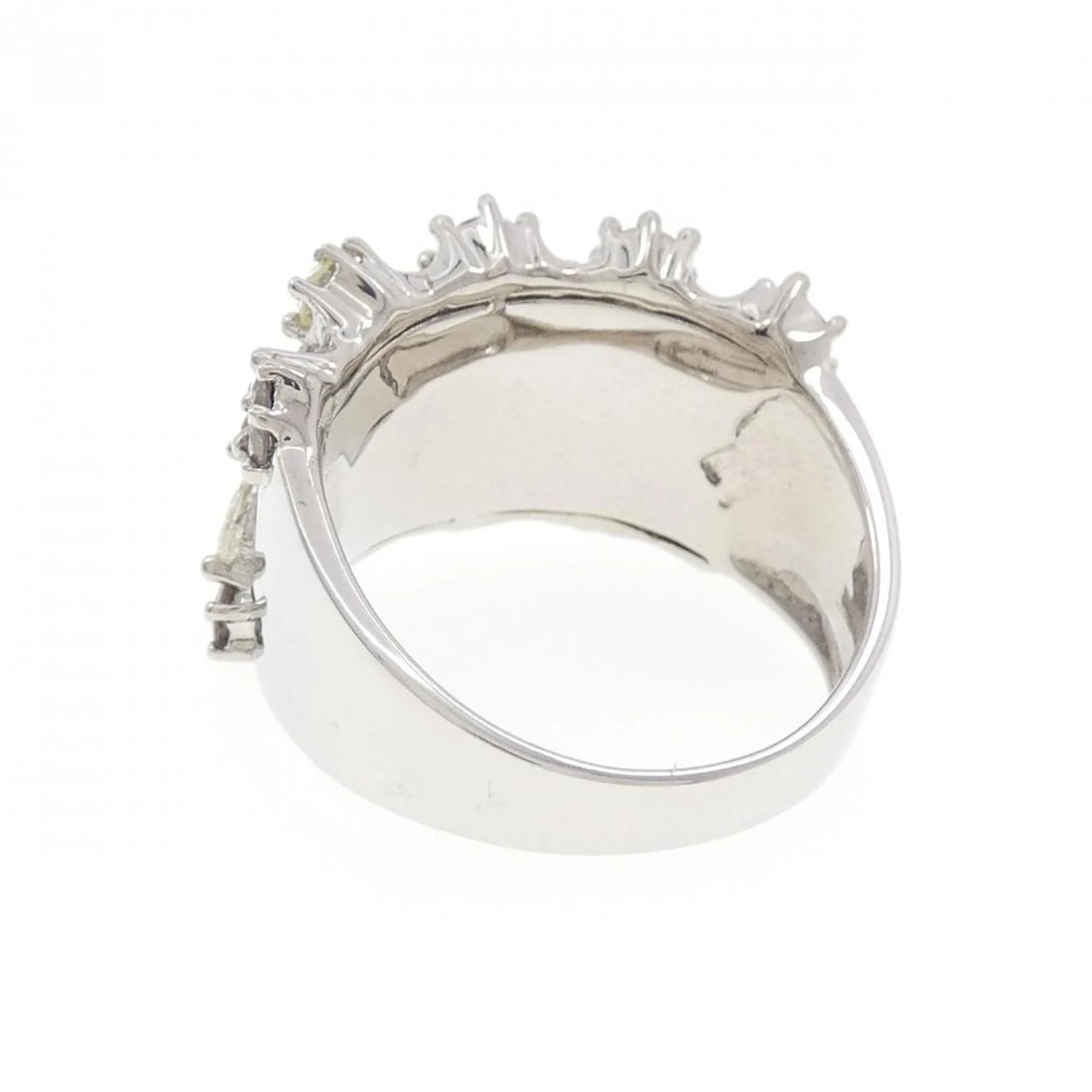 K18WG DIAMOND RING - 2