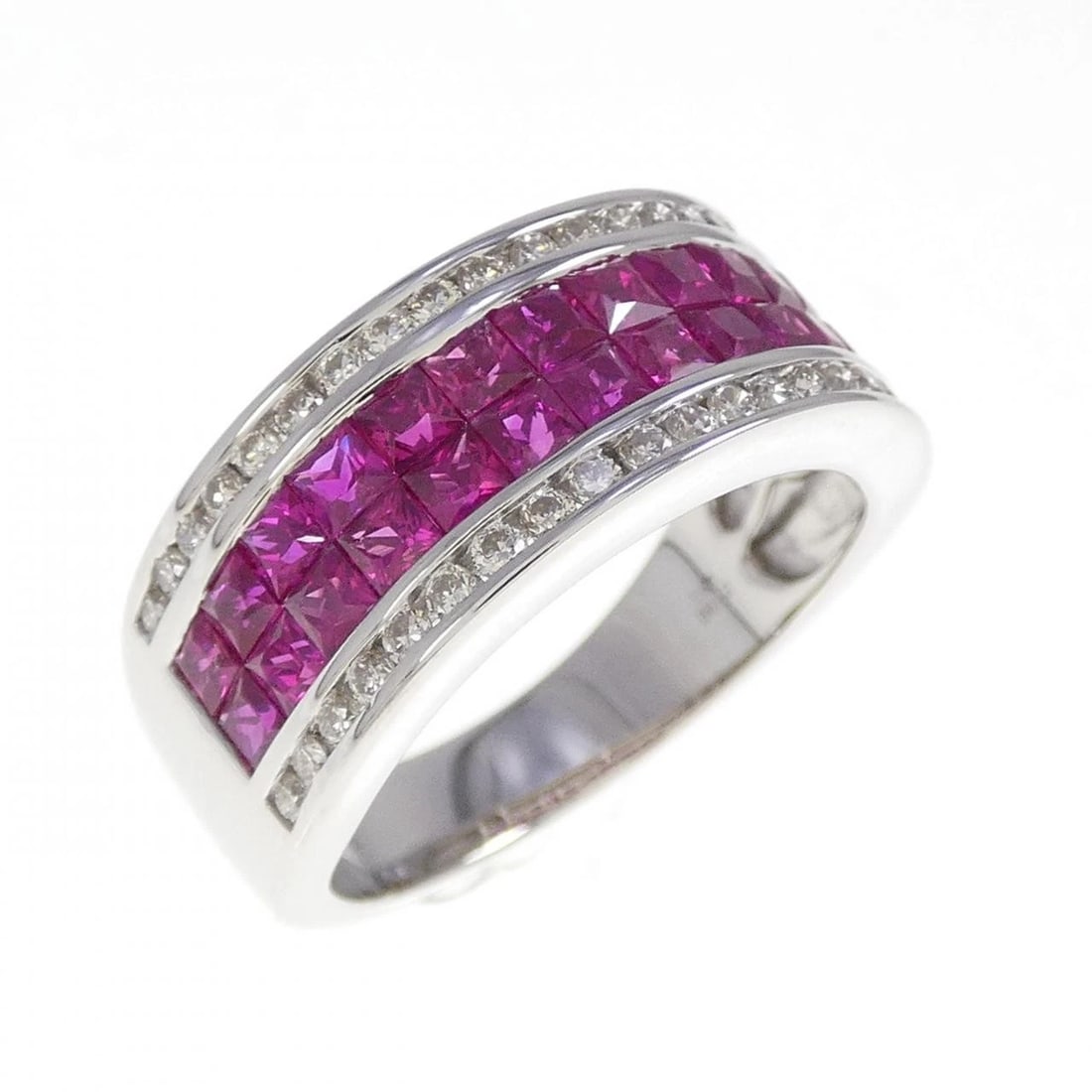 K18WG RUBY RING: K18WG Ruby Ring Brand: Unbranded Type: Ruby ring Material: k18WG, Main Stone/Creation RUBY Secondary Stone Diamon Color: WHITE GOLD Size: US8.75 Accessories: None Accessories Notice: When