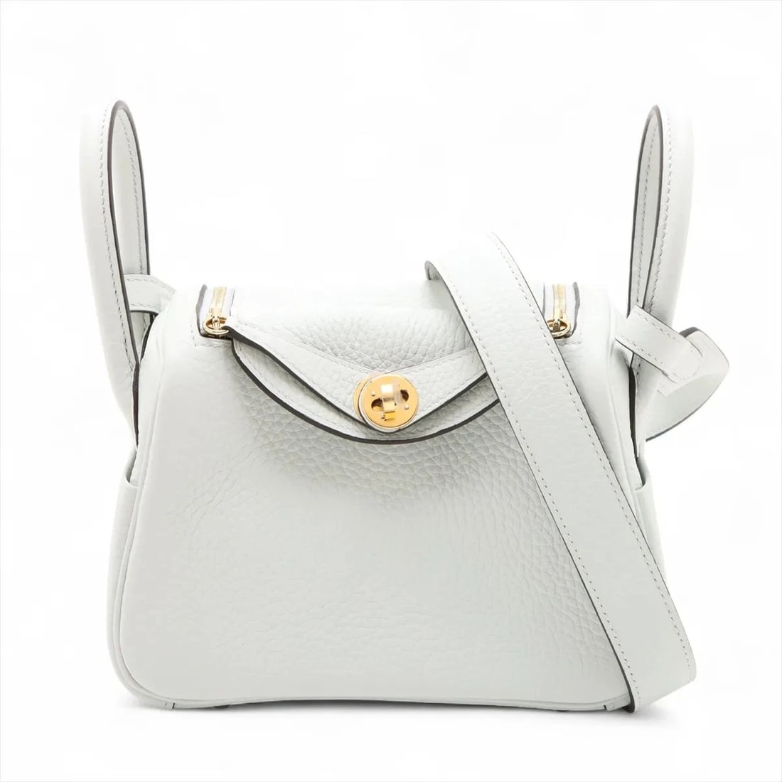 HERMES LINDY MINI 20 TAURILLON CLEMENCE GLYPLATINUM: Hermes Lindy mini 20 Taurillon Clemence Glyplatinum Brand: Hermès Type: Shoulder bag Material: Taurillon Clemence Color: Glyplatinum Size: Height:4.7inchLength:7.3inchDepth:3.7inch Accessories: No