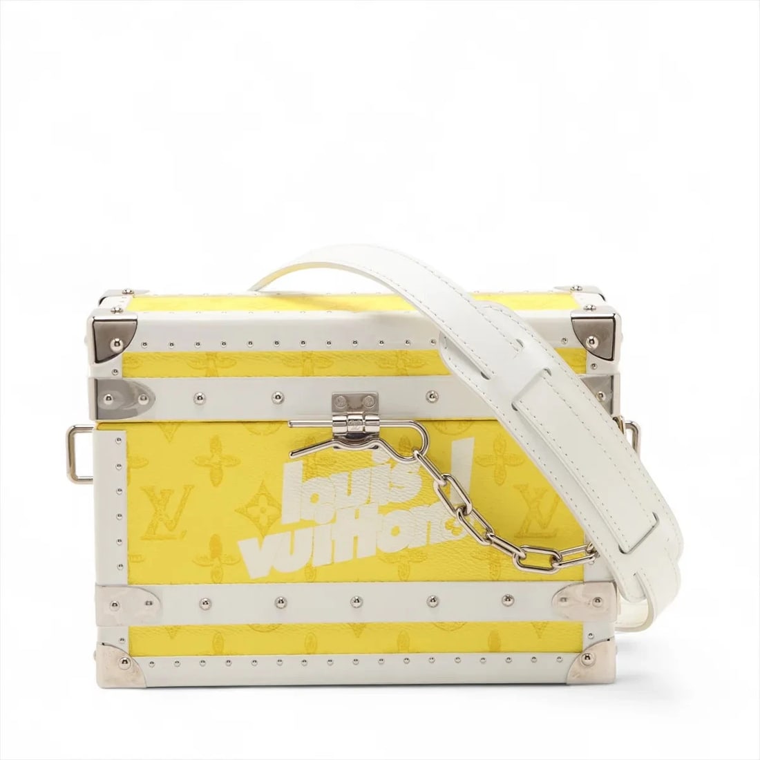 LOUIS VUITTON MONOGRAM CLUTCH BOX YELLOW: Louis Vuitton Monogram Clutch box Yellow Brand: Louis Vuitton Type: Shoulder bag Material: none Color: Yellow Size: Height:6.3inchLength:8.7inchDepth:3.1inch Accessories: None Accessories