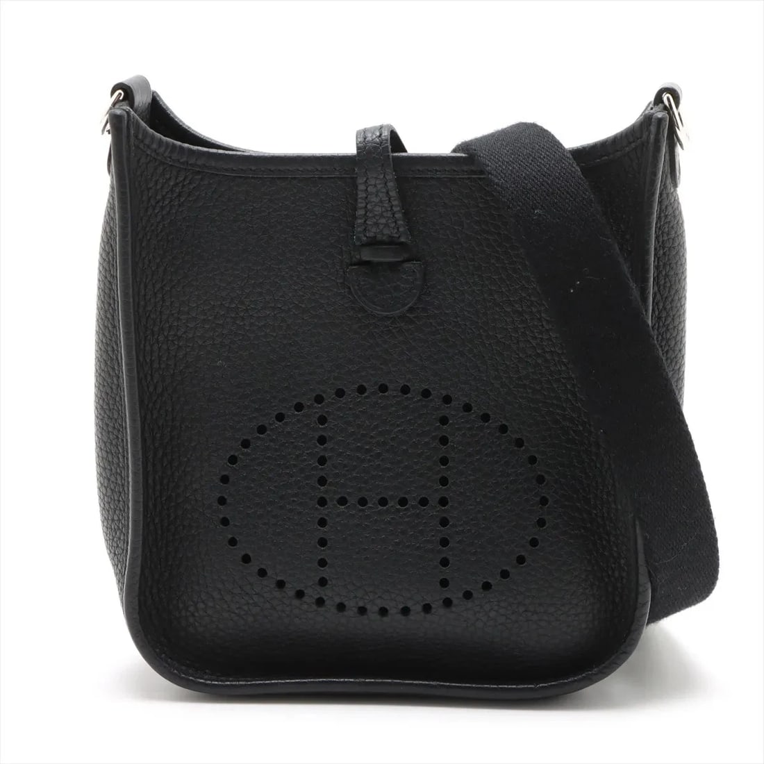 HERMES EVELYN 16 TPM TAURILLON CLEMENCE BLACK: Hermes evelyn 16 TPM Taurillon Clemence Black Brand: Hermès Type: Shoulder bag Material: Taurillon Clemence Color: Black Size: Height:7.3inchLength:6.5inchDepth:2.2inch Accessories: None A