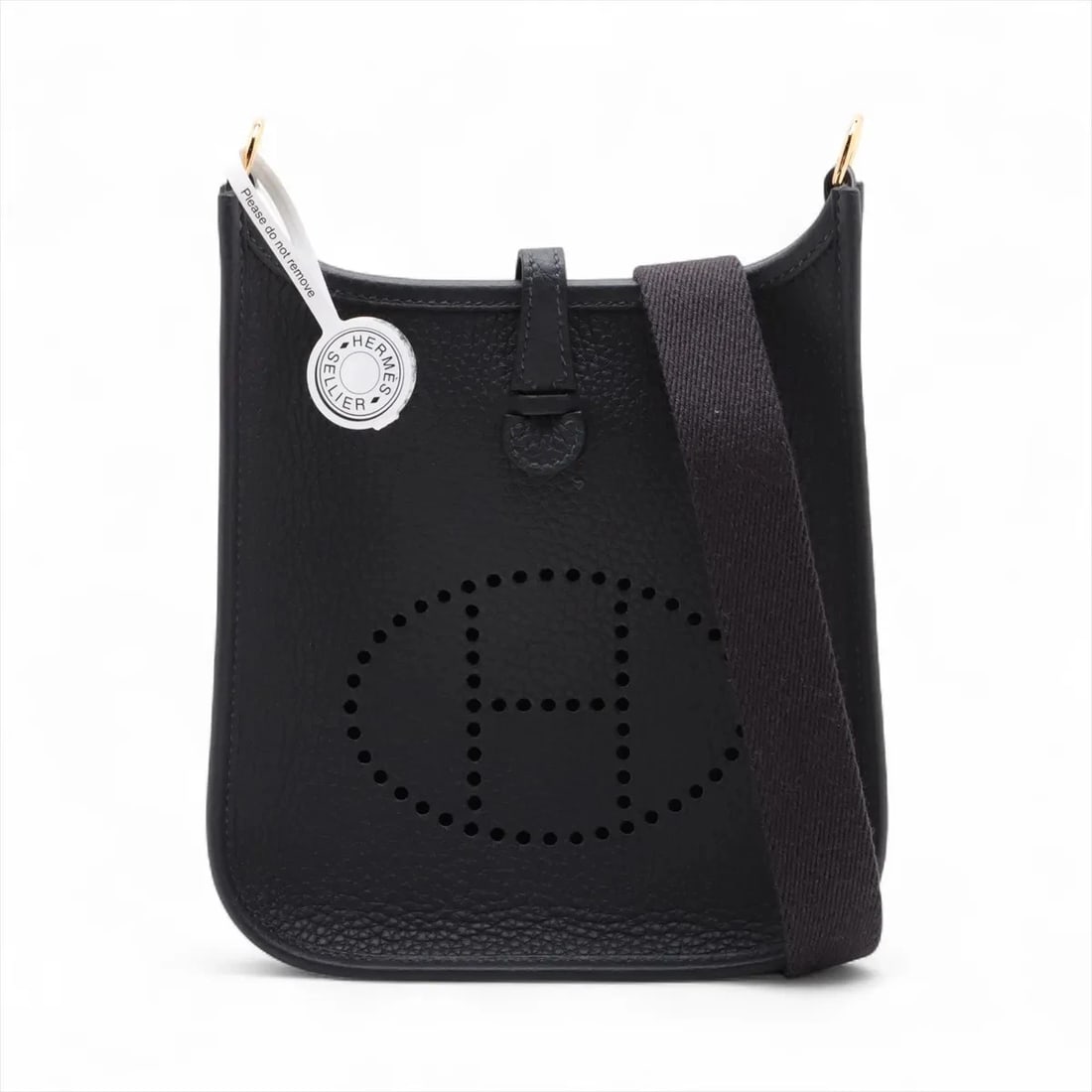HERMES EVELYN 16 TPM TAURILLON CLEMENCE: Hermes evelyn 16 TPM Taurillon Clemence Brand: Hermès Type: Shoulder bag Material: Taurillon Clemence Color: Grimisty Size: Height:7.9inchLength:6.7inchDepth:2.2inch Accessories: None Accessories
