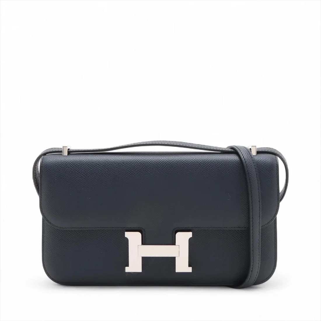 HERMES CONSTANCE ELAN MIROIR VEAU EPSOM BLUE NUIT: Hermes Constance Elan Miroir Veau Epsom Blue nuit Brand: Hermès Type: Shoulder bag Material: Veau Epsom Color: Blue nuit Size: Height:5.3inchLength:9.3inchDepth:1.4inch Accessories: None Accessories