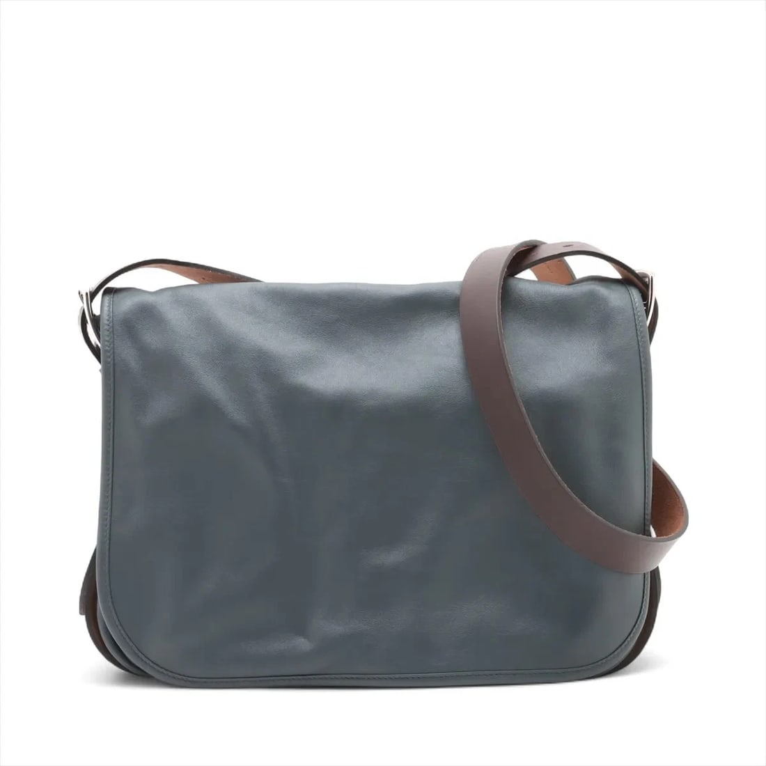 HERMES BARDA 35 VEAU SWIFT BLUE ORAGE SILVER METAL FITTINGS: Hermes Barda 35 Veau Swift Blue orage Silver Metal Fittings Brand: Hermès Type: Shoulder bag Material: Veau Swift Color: Blue orage Size: Height:9.8inchLength:13.4inchDepth:2.8inch Accessories: No