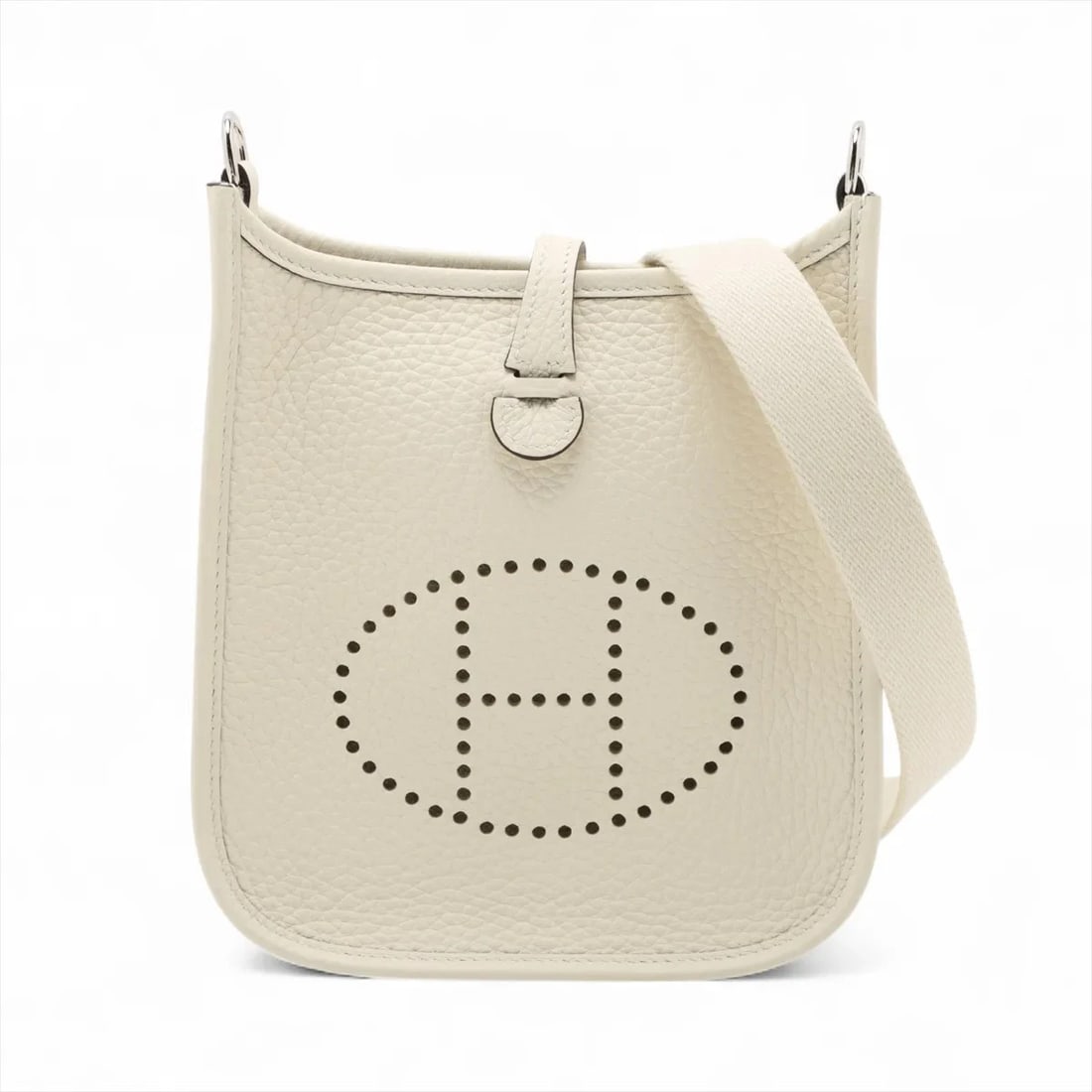 HERMES EVELYN 16 TPM TAURILLON CLEMENCE: Hermes evelyn 16 TPM Taurillon Clemence Brand: Hermès Type: Shoulder bag Material: Taurillon Clemence Color: Creme Size: Height:7.7inchLength:6.9inchDepth:2.2inch Accessories: None Accesso