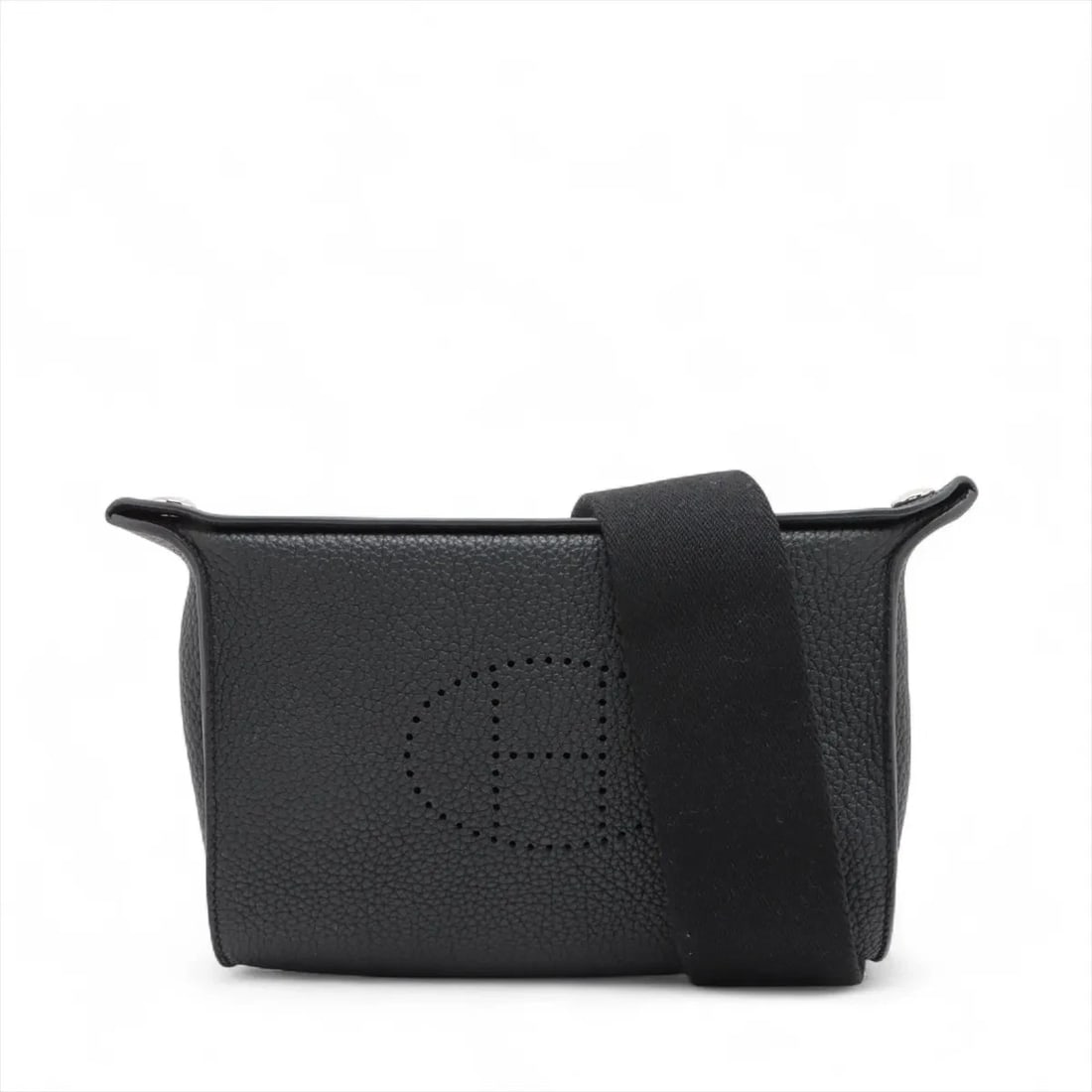 HERMES VIDE POCHES TOGO BLACK SILVER METAL FITTINGS: Hermes Vide Poches Togo Black Silver Metal Fittings Brand: Hermès Type: Shoulder bag Material: Togo Color: Black Size: Height:5.9inchLength:8.3inchDepth:1.6inch Accessories: None Accessori