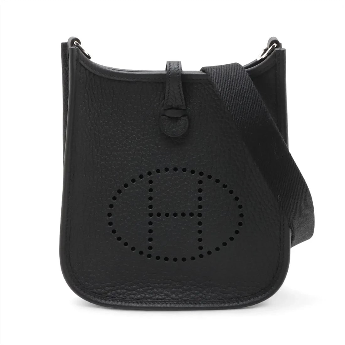 HERMES EVELYN 16 TPM TAURILLON CLEMENCE: Hermes evelyn 16 TPM Taurillon Clemence Brand: Hermès Type: Shoulder bag Material: Taurillon Clemence Color: Black Size: Height:7.7inchLength:6.9inchDepth:2.0inch Accessories: None Accesso