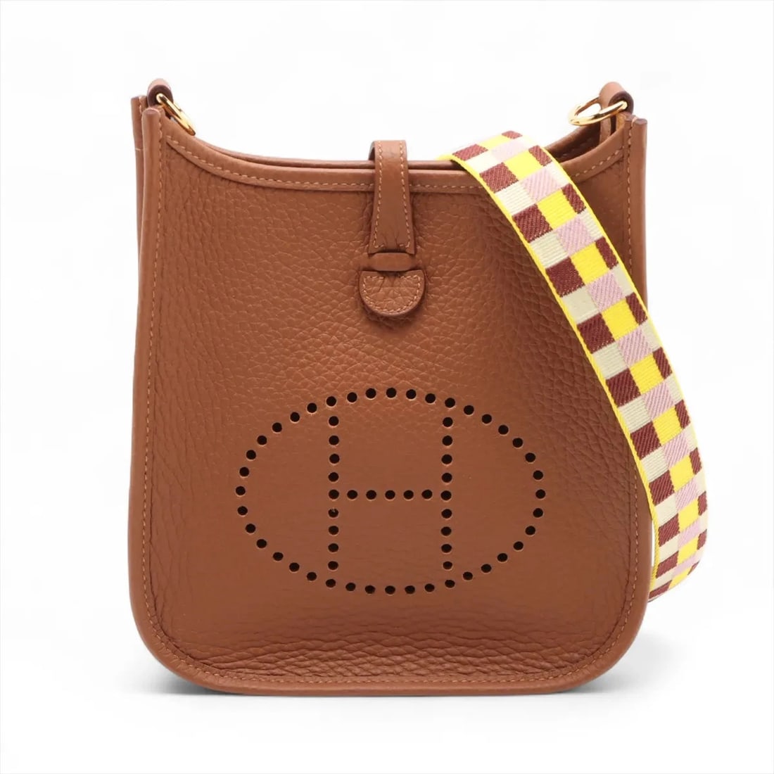 HERMES EVELYN 16 TPM MAXI CADRILLES TAURILLON CLEMENCE: Hermes evelyn 16 TPM maxi cadrilles Taurillon Clemence Brand: Hermès Type: Shoulder bag Material: Taurillon Clemence Color: Alezan Size: Height:7.7inchLength:6.9inchDepth:2.0inch Accessories: None