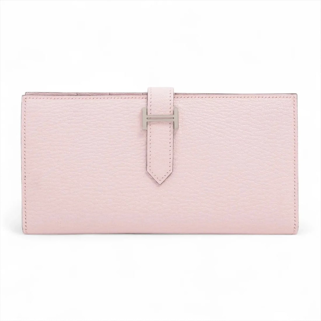 HERMES BEARN SOUFFLET CHÈVRE MYSORE LONG WALLET: Hermes Bearn Soufflet Chèvre Mysore Long Wallet Brand: Hermès Type: Long Wallet Material: Chèvre Mysore Color: Mauve Pale Size: Height:3.5inchLength:6.9inchDepth:0.8inch Accessories: None
