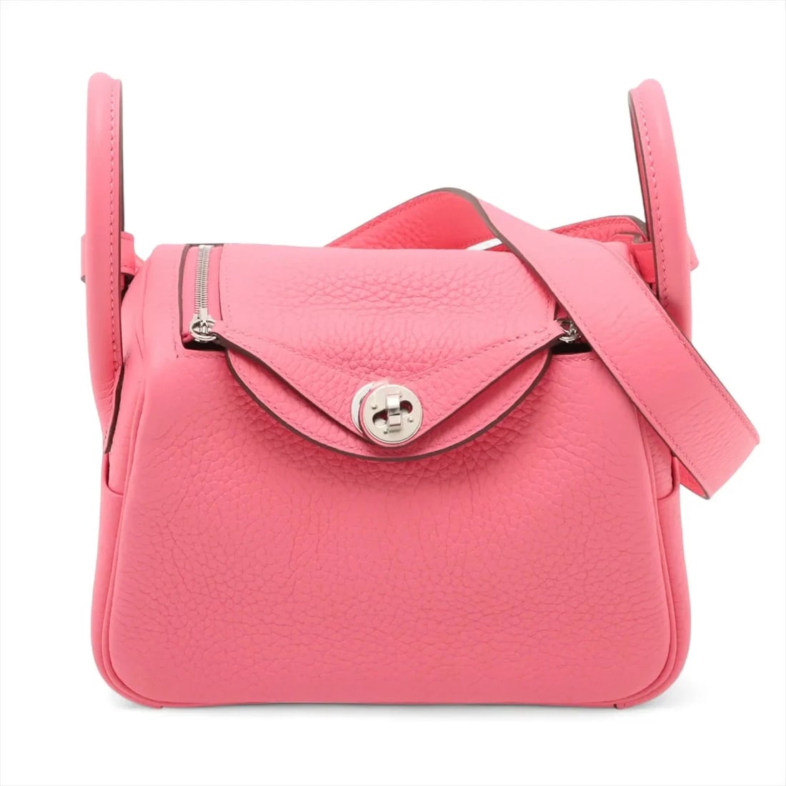 HERMES LINDY MINI 20 TAURILLON CLEMENCE ROSE AZALEE: Hermes Lindy mini 20 Taurillon Clemence Rose Azalee Brand: Hermès Type: Shoulder bag Material: Taurillon Clemence Color: Rose Azalee Size: Height:4.7inch Length:7.1inch Depth:3.7inch Handle
