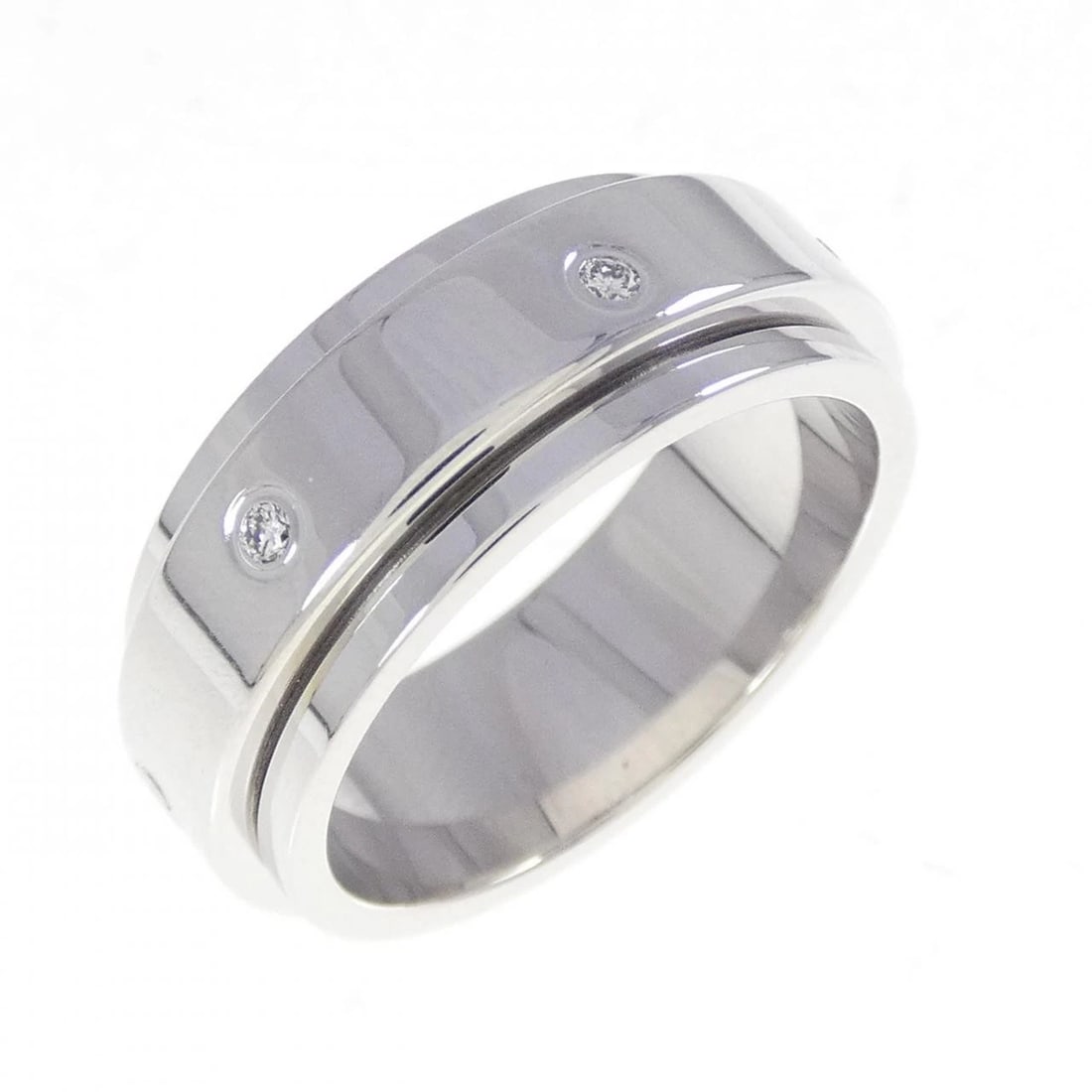PIAGET POSSESSION RING: PIAGET Possession ring Brand: PIAGET Type: Ring Material: 750 white gold, Main Stone/Creation Natural Color: White Gold Size: US 6 1/4(53 Accessories: None Accessories Notice: When purchasing