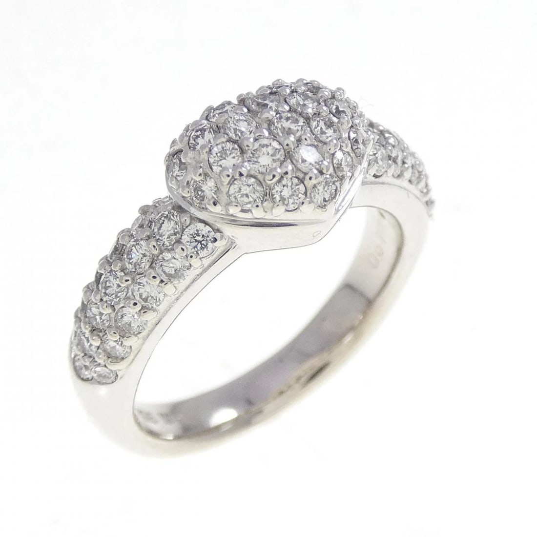 PONTE VECCHIO HEART RING: Ponte Vecchio Heart Ring Brand: Ponte Vecchio Type: Ring Material: 750 white gold, Main Stone/Creation Natural Color: White Gold Size: US 4 Accessories: None Accessories Notice: When purch