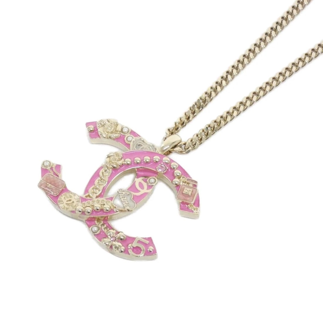 CHANEL NECKLACE: Chanel Necklace Brand: CHANEL Type: Necklace Material: Fake pearl, Color: PINK+WHITE (Pink+White) / GOLD (Gold) Size: Length: 60/80cm Motif width x height: 5cmx4.5cm Accessories: None Accessories