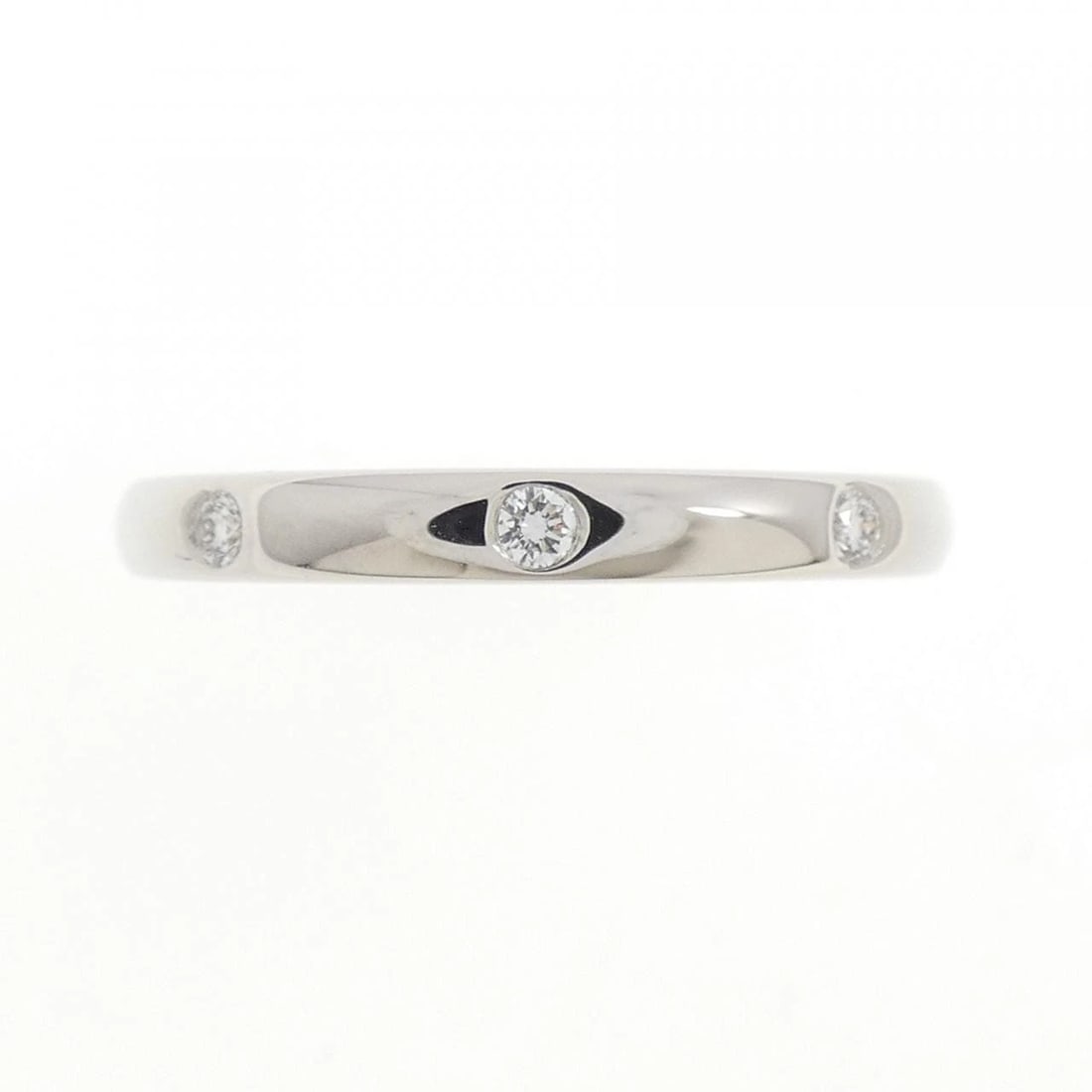 VAN CLEEF & ARPELS TENDREMONT ETOILE RING: Van Cleef & Arpels Tendremont Etoile Ring Brand: Van Cleef & Arpels Type: Ring Material: Platinum950, Main Stone/Creation Natural Color: Platinum Size: US 4 3/4 Accessories: None Accessori