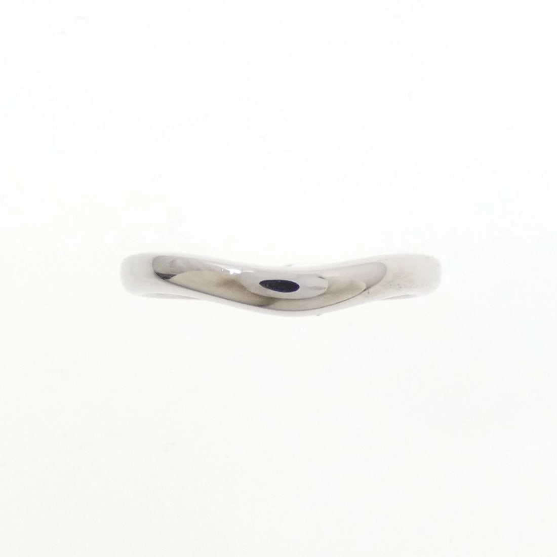 BVLGARI WEDDING RING: Bvlgari Wedding Ring Brand: BVLGARI Type: Ring Material: Platinum950, Main Stone/Creation Natural Color: Platinum Size: US 3 3/4 Accessories: None Accessories Notice: When purchasing pre-owned goods,