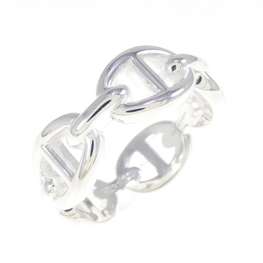 HERMES CHAINE D'ANCRE ENCHAINE RING: Hermes Chaine d'Ancre Enchaine Ring Brand: HERMES Type: Ring Material: 925Silver, Color: Silver Size: US 6 1/4 Accessories: None Accessories Notice: When purchasing pre-owned goods, please refer to