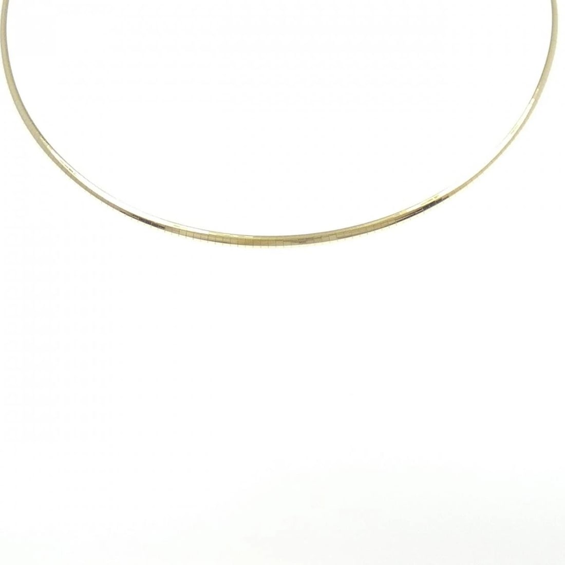 MIKIMOTO K18YG NECKLACE: Mikimoto K18YG Necklace Brand: MIKIMOTO Type: Necklace Material: K18 yellow gold, Color: Yellow Gold Size: Actual Size Max width approx: 2.5mmSize 40cm Accessories: None Accessories Notice: When