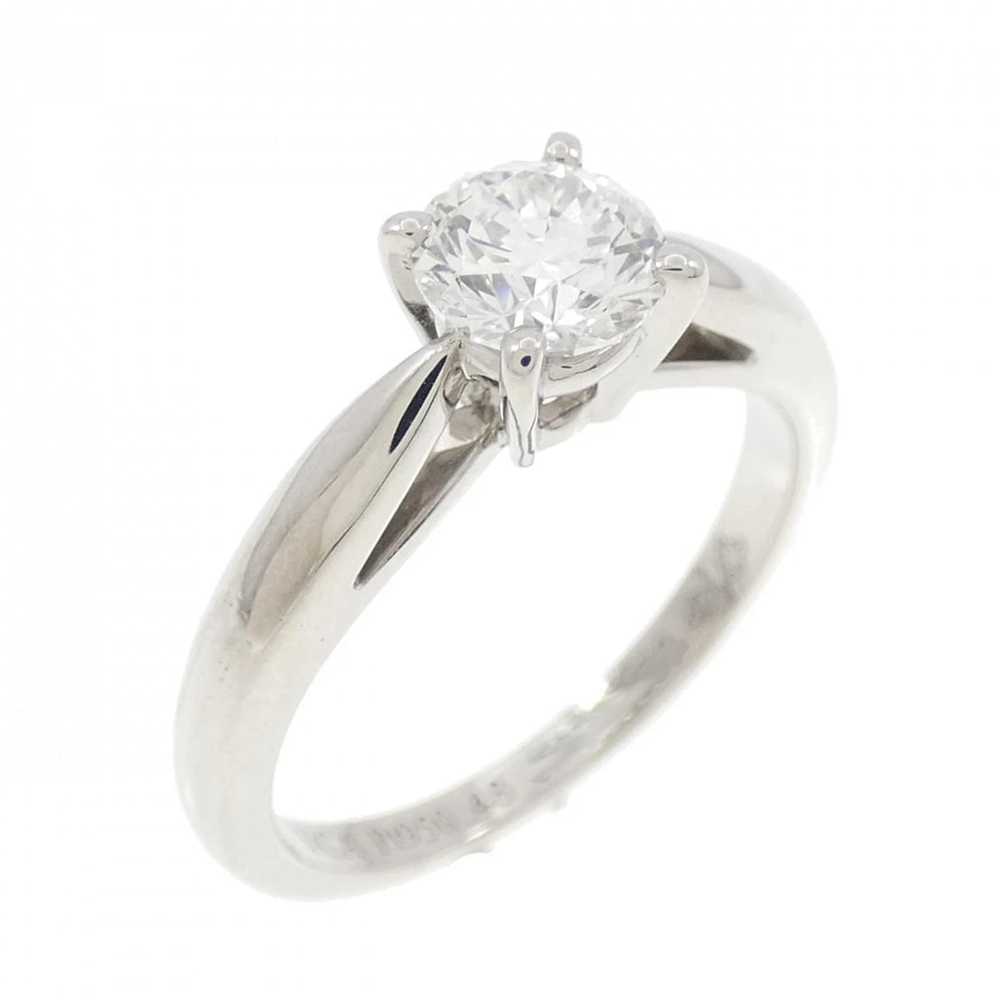 VAN CLEEF & ARPELS BONHEUR RING: Van Cleef & Arpels Bonheur Ring Brand: Van Cleef & Arpels Type: Ring Material: Platinum950, Main Stone/Creation Natural Color: E Size: US 4 1/2 Accessories: None Accessories Notice: When p