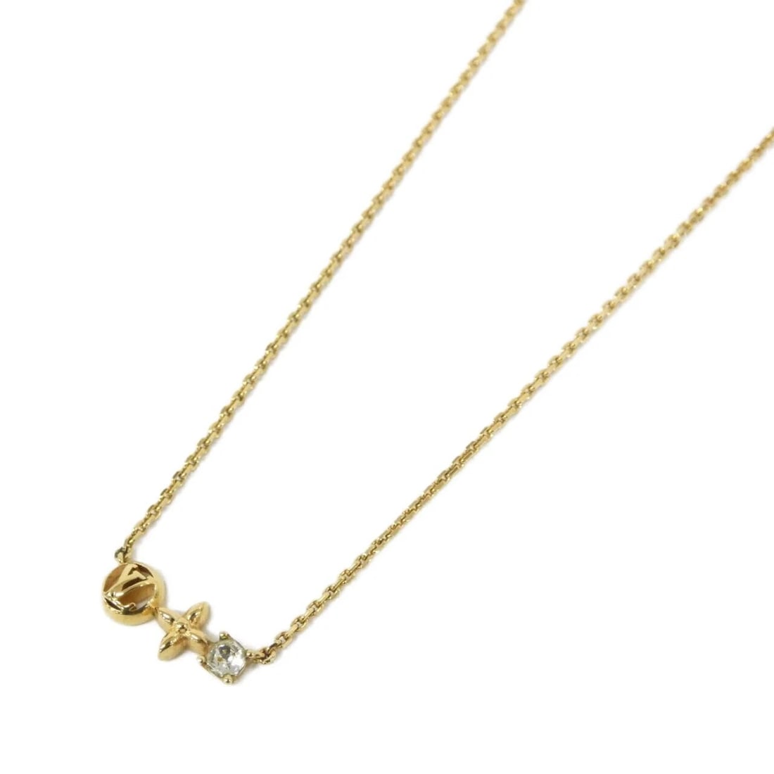 LOUIS VUITTON PETIT LOUIS NECKLACE: Louis Vuitton Petit Louis Necklace Brand: LOUIS VUITTON Type: Necklace Material: , Color: CLEAR / GOLD Metal Size: Length: 35-40.5cm Top width x height: 1.9cmx0.6cm Accessories: None Accessories