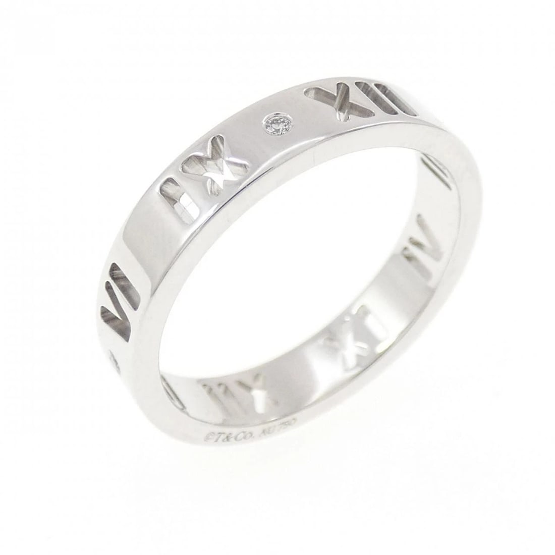 TIFFANY&CO. ATLAS RING: TIFFANY&Co. Atlas Ring Brand: TIFFANY&Co. Type: Ring Material: 750 white gold, Main Stone/Creation Natural Color: White Gold Size: US 4 3/4 Accessories: None Accessories Notice: When purchasing