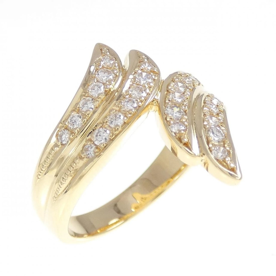 TASAKI DIAMOND RING: Tasaki Diamond Ring Brand: TASAKI Type: Ring Material: 18K Yellow Gold, Main Stone/Creation Natural Color: Yellow Gold Size: US 6 1/4 Accessories: None Accessories Notice: When purchasing pre-owned