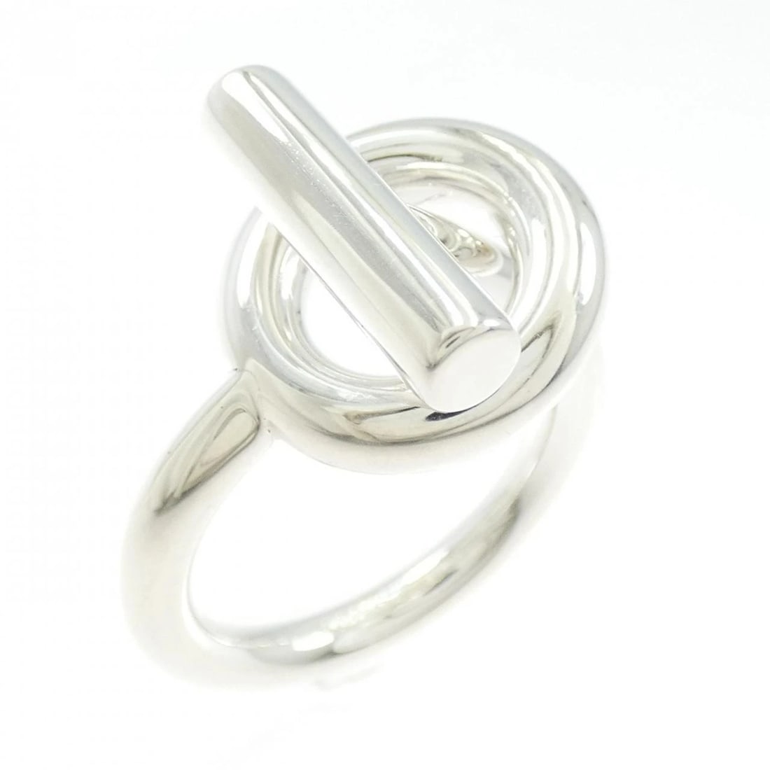 HERMES ECHAPPÉ SMALL RING: Hermes Echappé Small Ring Brand: HERMES Type: Ring Material: 925Silver, Color: Silver Size: US 7(54) Accessories: None Accessories Notice: When purchasing pre-owned goods, please refer to the photos