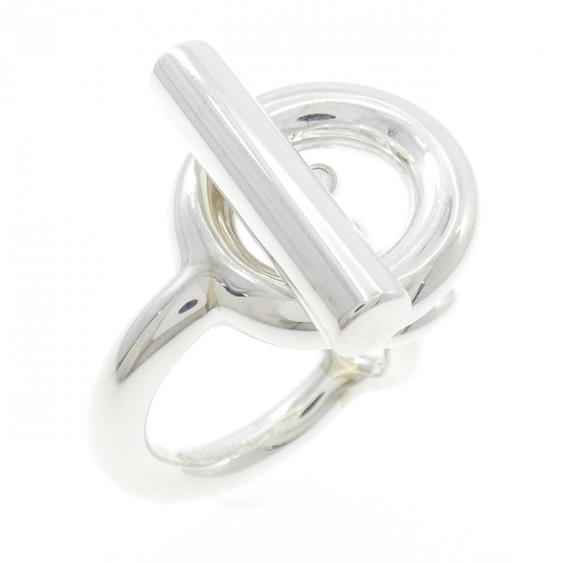HERMES CROISETTE RING: Hermes Croisette Ring Brand: HERMES Type: Ring Material: 750 white gold, Color: white gold Size: US 5 3/4 Accessories: None Accessories Notice: When purchasing pre-owned goods, please refer to the