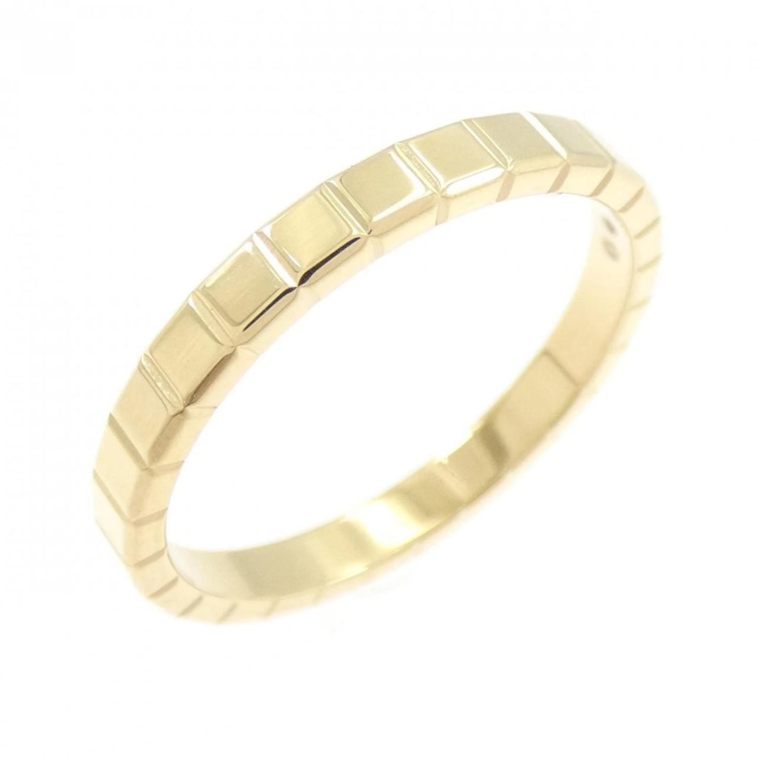 CHOPARD ICE CUBE RING: Chopard Ice Cube Ring Brand: Chopard Type: Ring Material: 750 yellow gold, Color: Yellow Gold Size: US 6 1/2 Accessories: None Accessories Notice: When purchasing pre-owned goods, please r