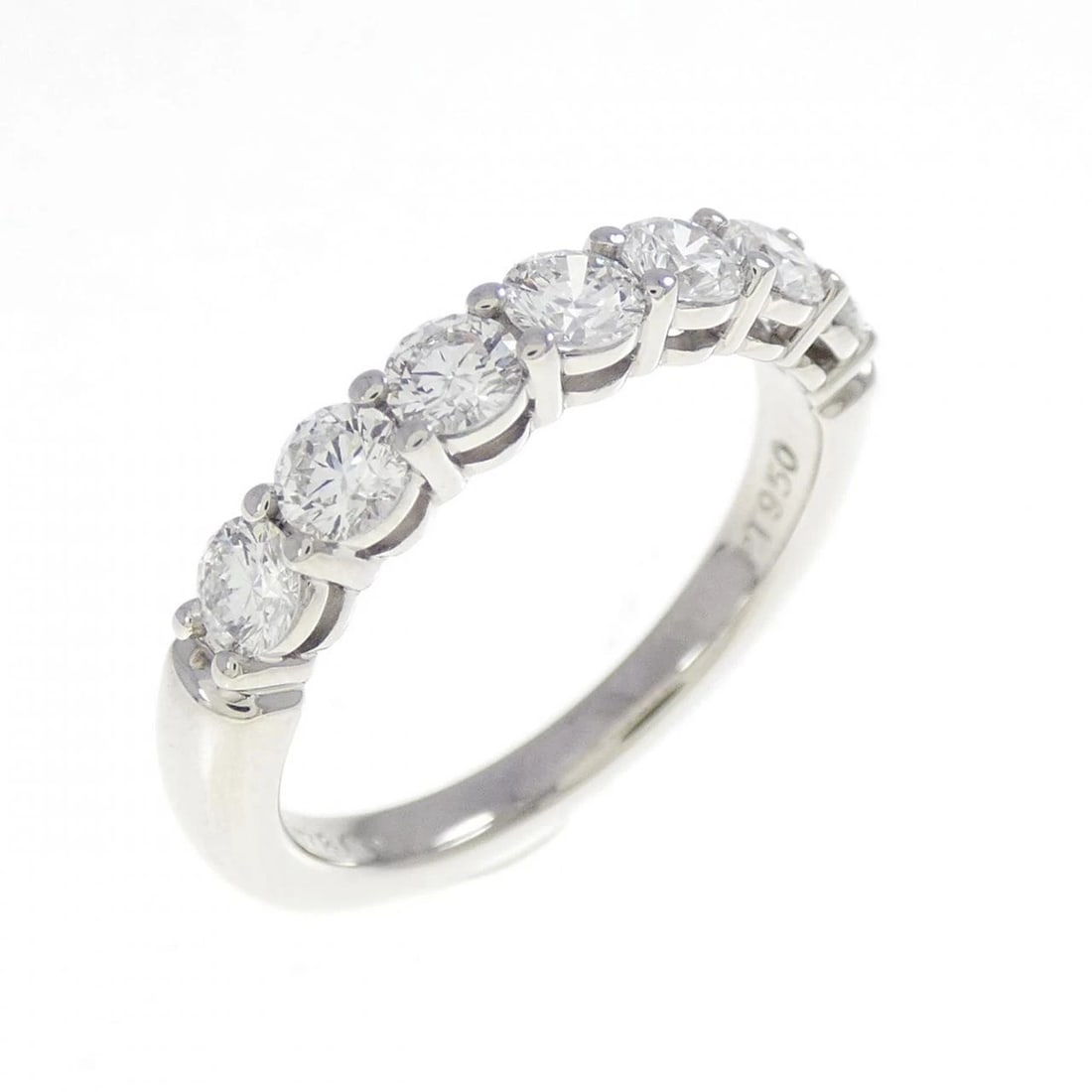 TIFFANY&CO. EMBRACE RING: TIFFANY&Co. Embrace Ring Brand: TIFFANY&Co. Type: Ring Material: Platinum950, Main Stone/Creation Natural Color: White Size: US 4 1/2 Accessories: None Accessories Notice: When purchasing pre-owned