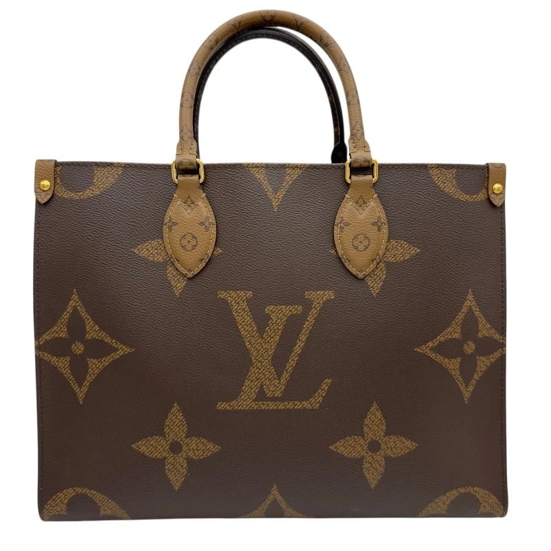 LOUIS VUITTON ON THE GO MM SHOULDER BAG: LOUIS VUITTON On the Go MM Shoulder Bag Brand: LOUIS VUITTON Type: Shoulder Bag Material: monogram giant reverse Color: Brown Size: W35cm x H27cmx D14cm W13.8 x H10.6x D5.5inch Accessories: None